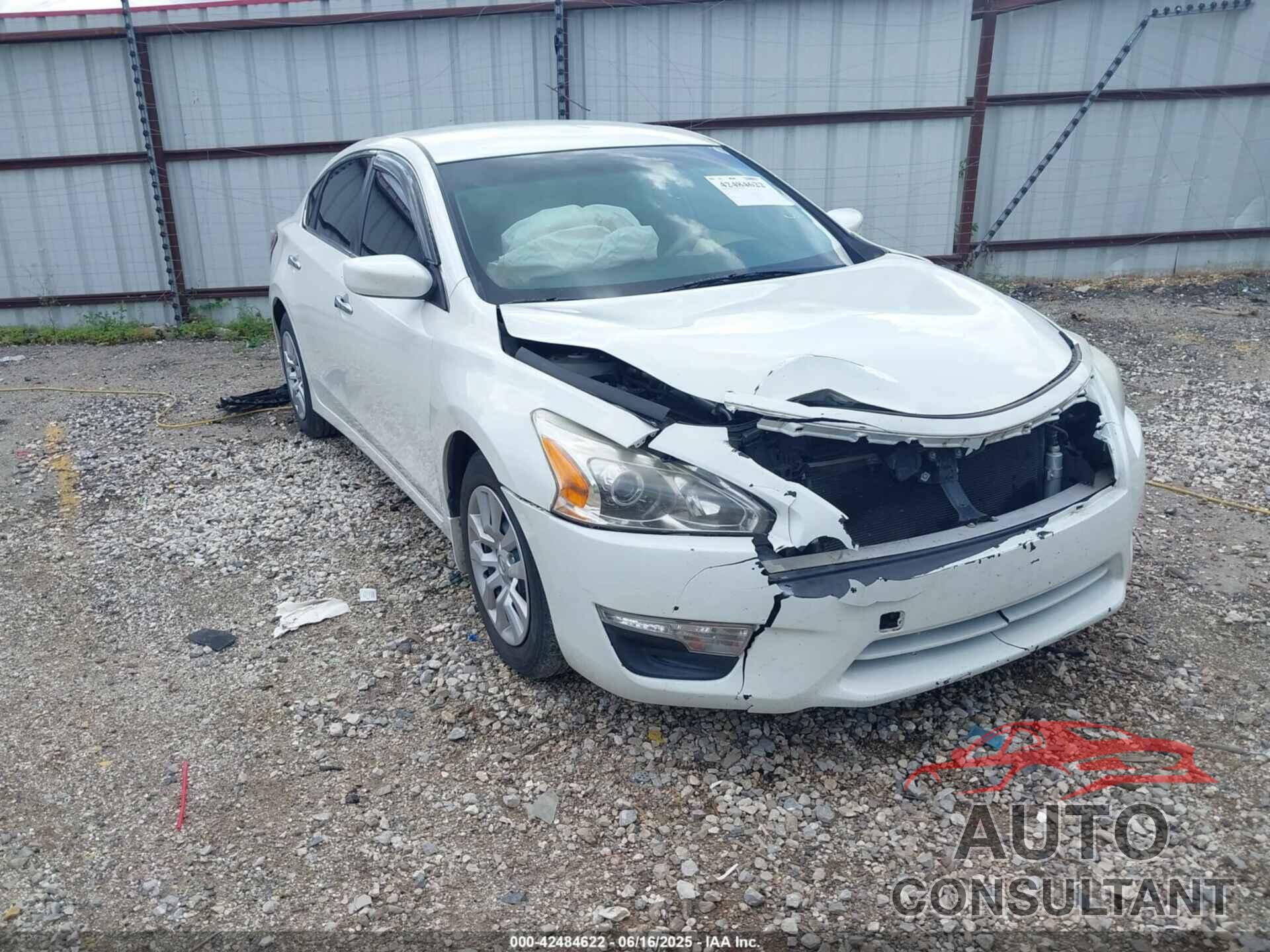 NISSAN ALTIMA 2015 - 1N4AL3AP5FC180193