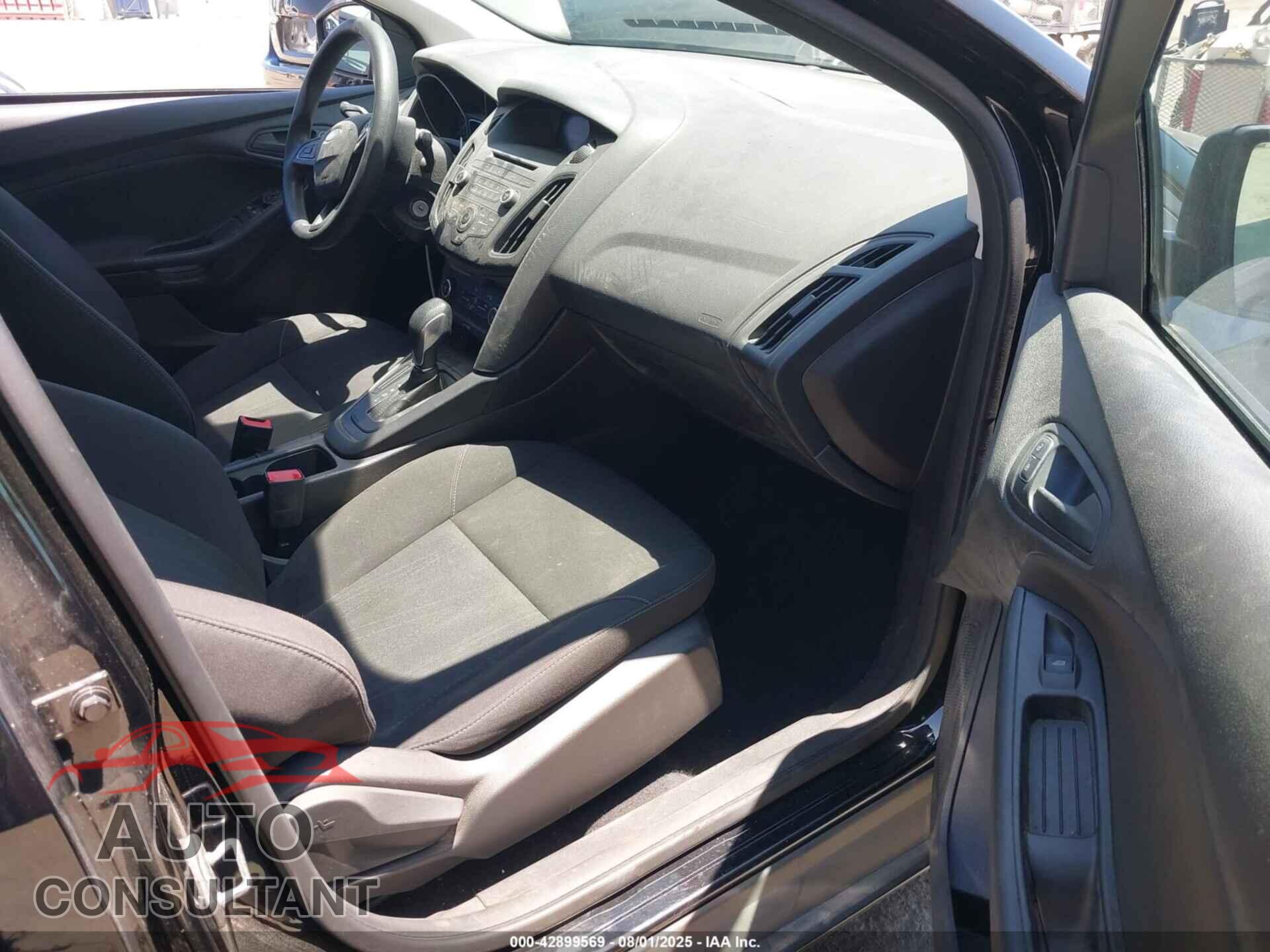 FORD FOCUS 2016 - 1FADP3E2XGL275964