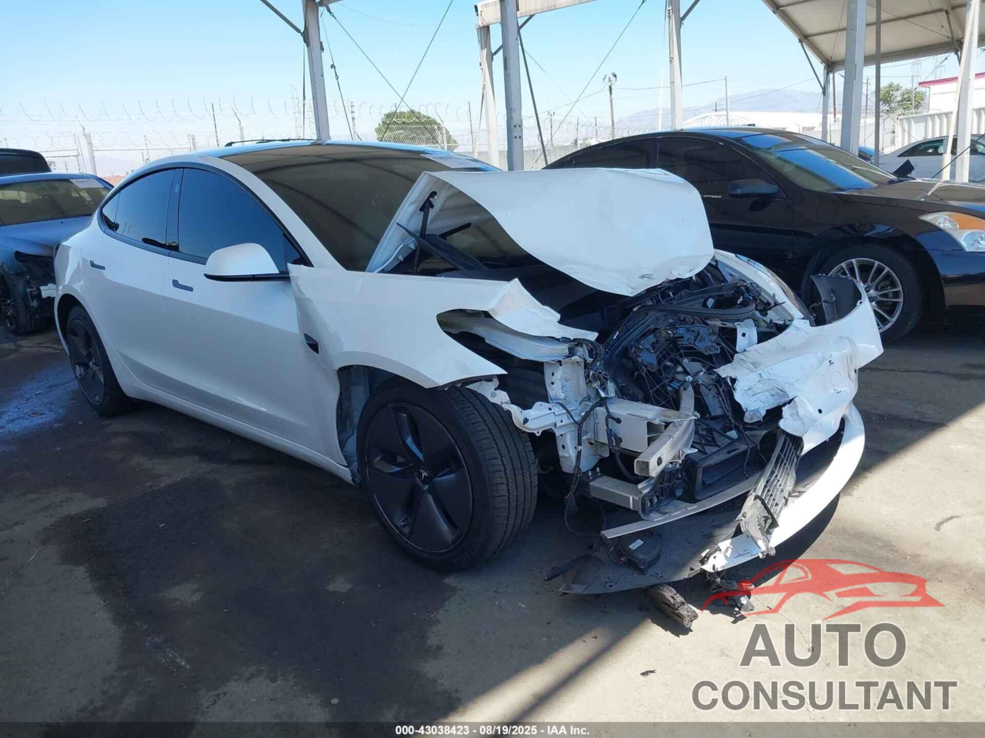 TESLA MODEL 3 2021 - 5YJ3E1EA0MF026126