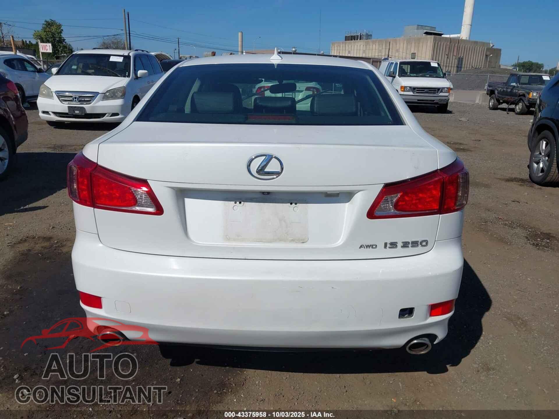 LEXUS IS 250 2013 - JTHCF5C21D5062004