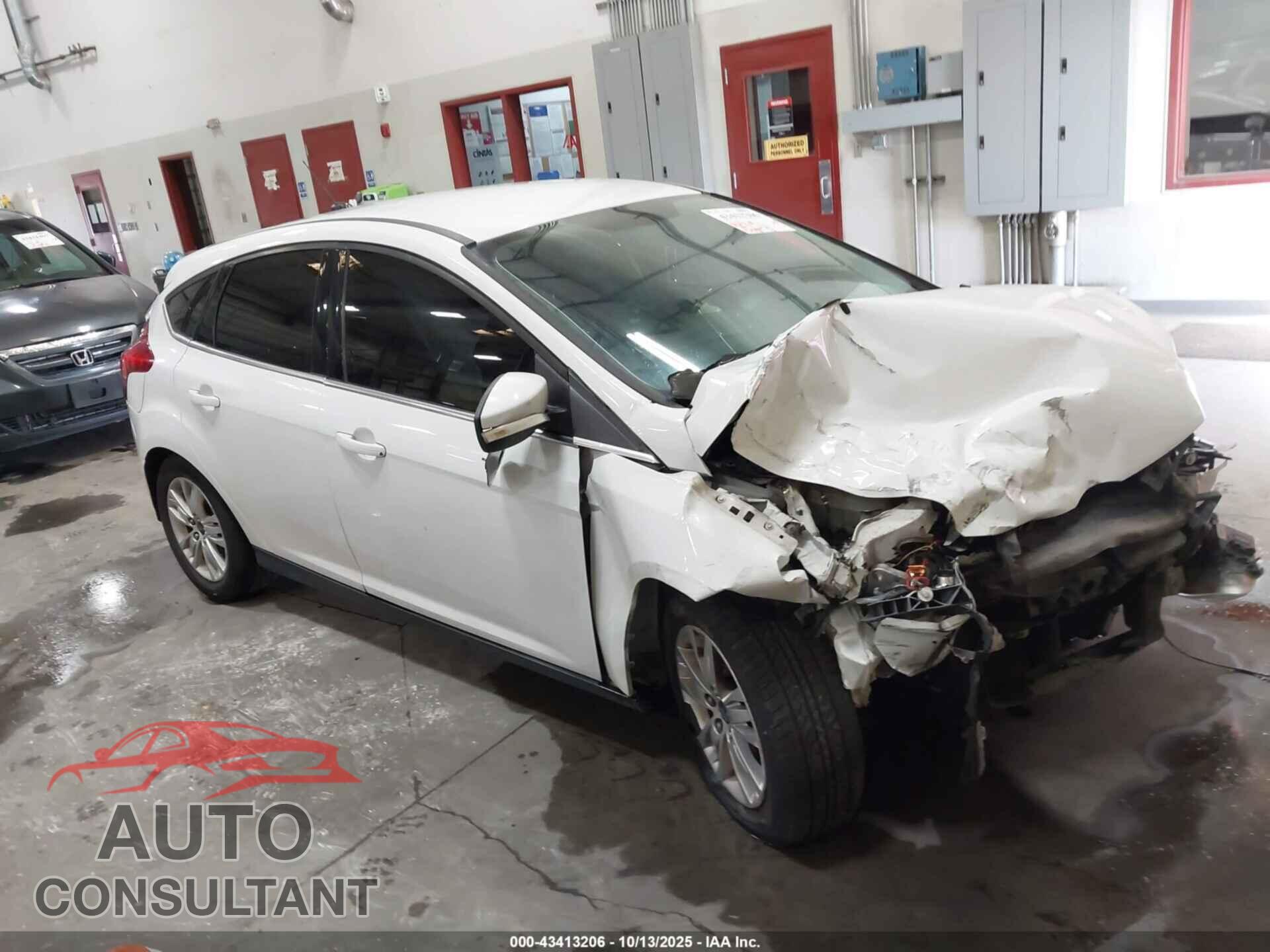 FORD FOCUS 2012 - 1FAHP3M28CL418911