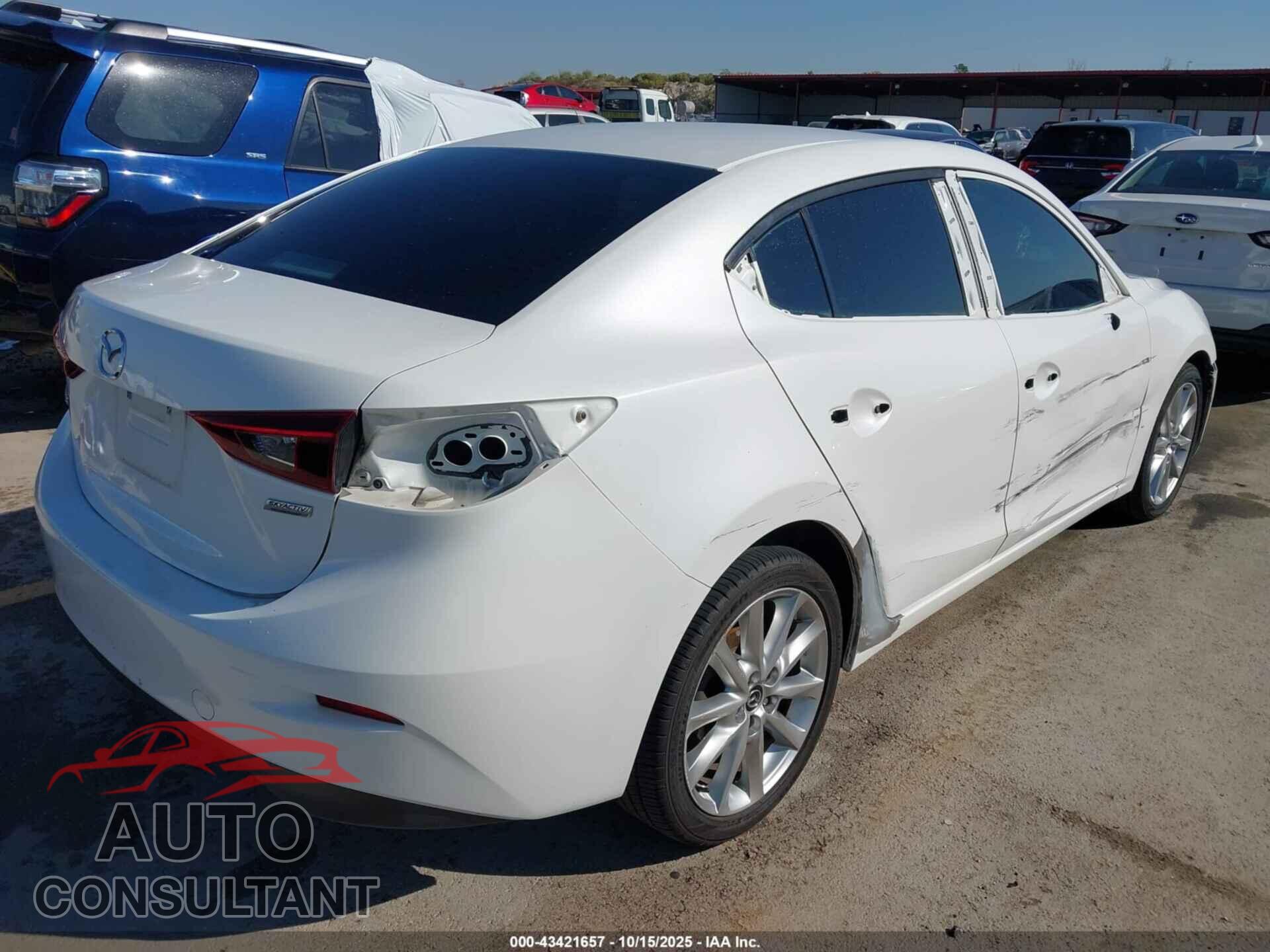 MAZDA MAZDA3 2017 - 3MZBN1V70HM121039