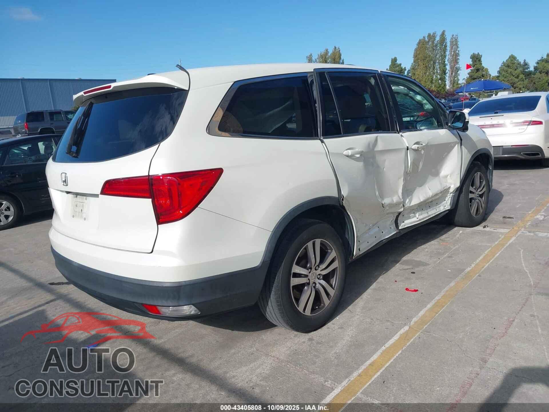 HONDA PILOT 2017 - 5FNYF5H5XHB007405