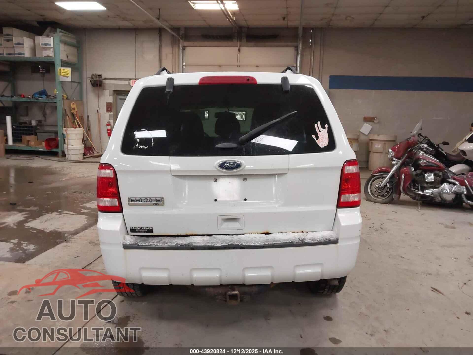 FORD ESCAPE 2011 - 1FMCU9D78BKB85639