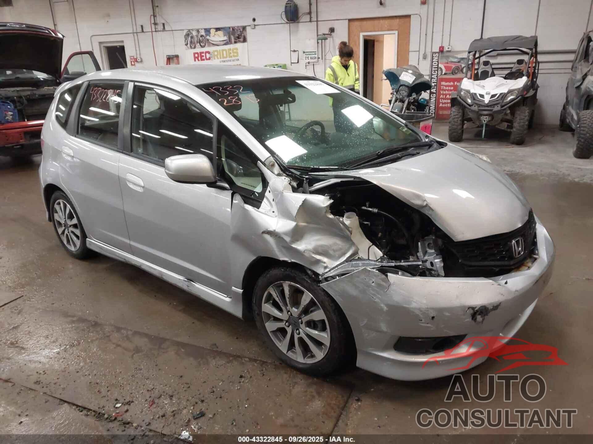 HONDA FIT 2013 - JHMGE8G59DC079493