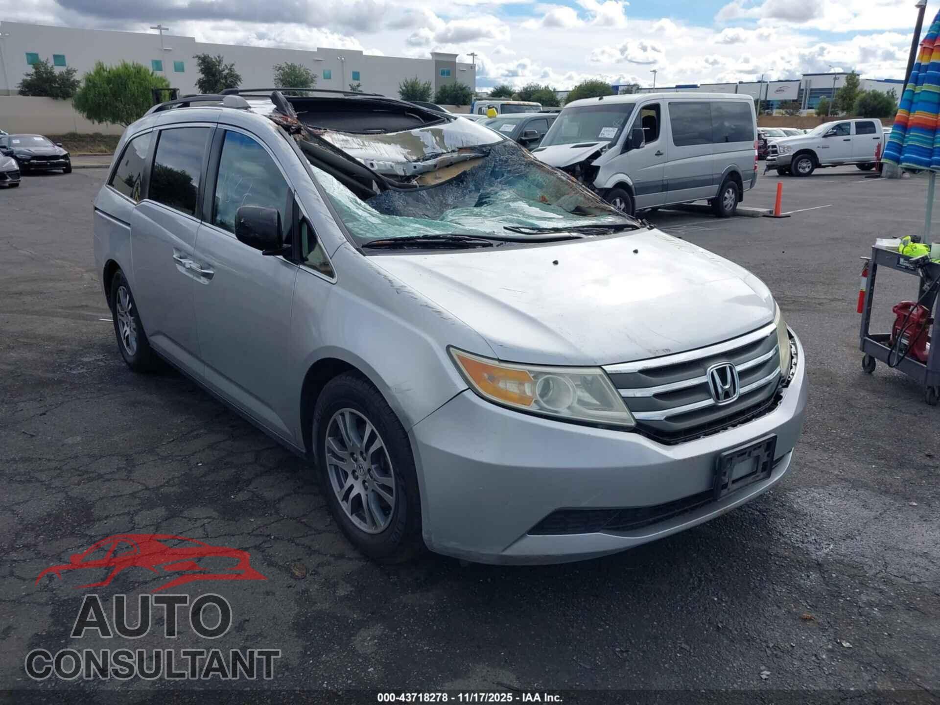 HONDA ODYSSEY 2011 - 5FNRL5H6XBB056813