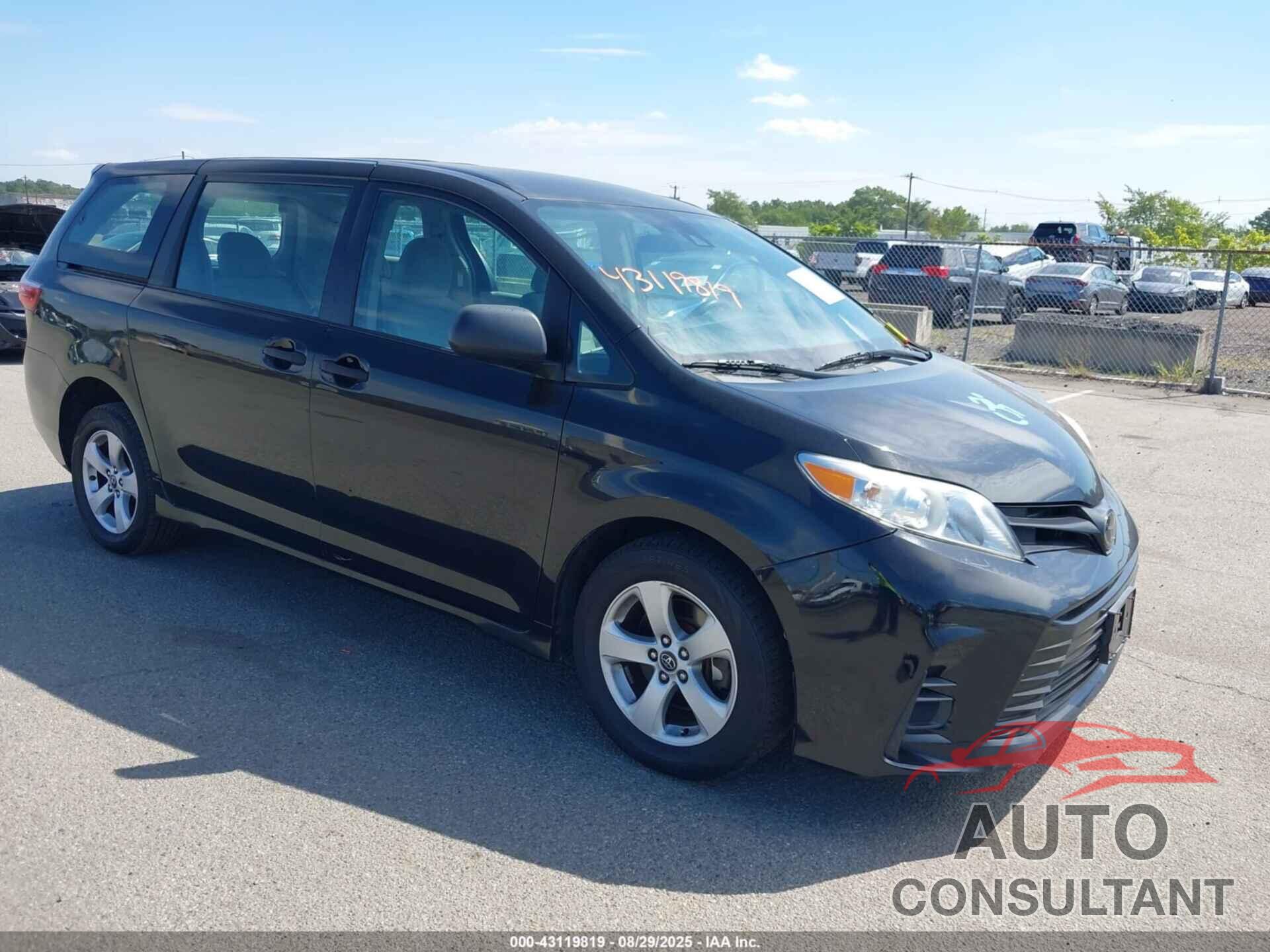 TOYOTA SIENNA 2018 - 5TDZZ3DC4JS913801