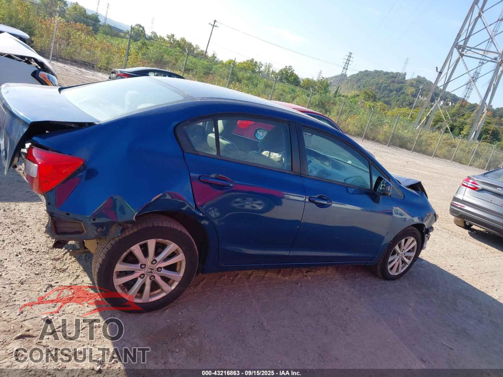 HONDA CIVIC 2012 - 2HGFB2F85CH537770