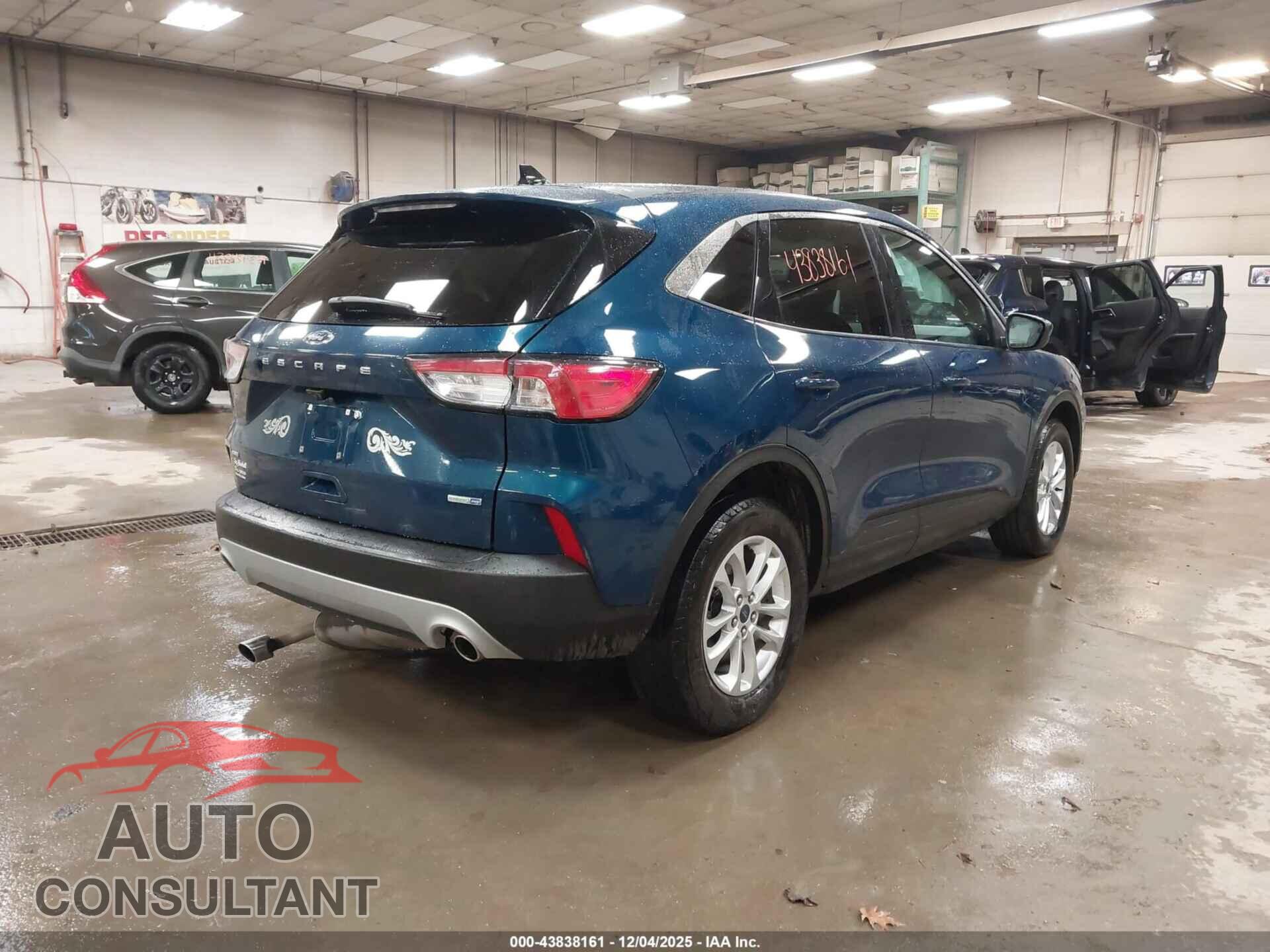 FORD ESCAPE 2020 - 1FMCU9G63LUA43854