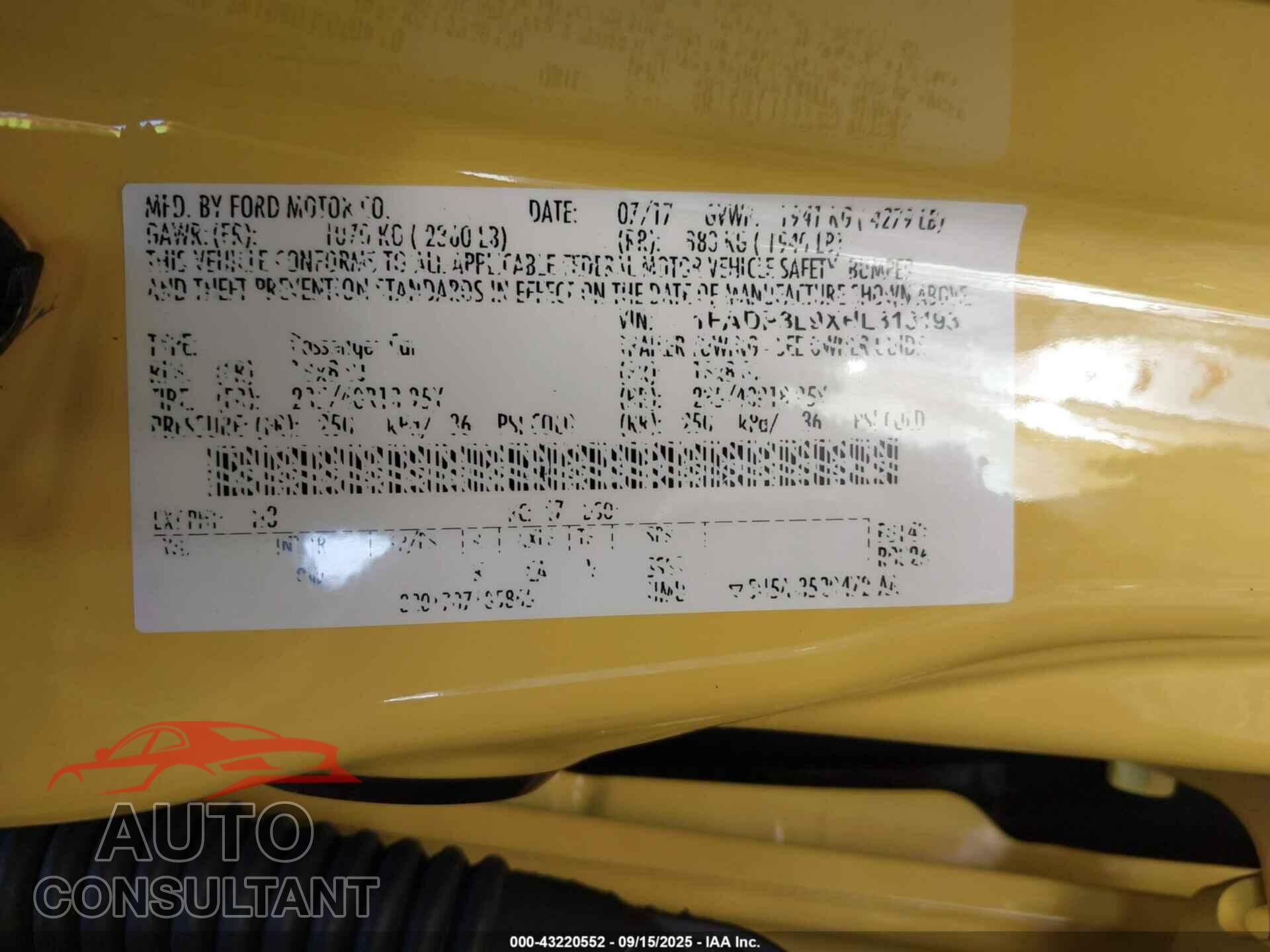 FORD FOCUS ST 2017 - 1FADP3L9XHL313193