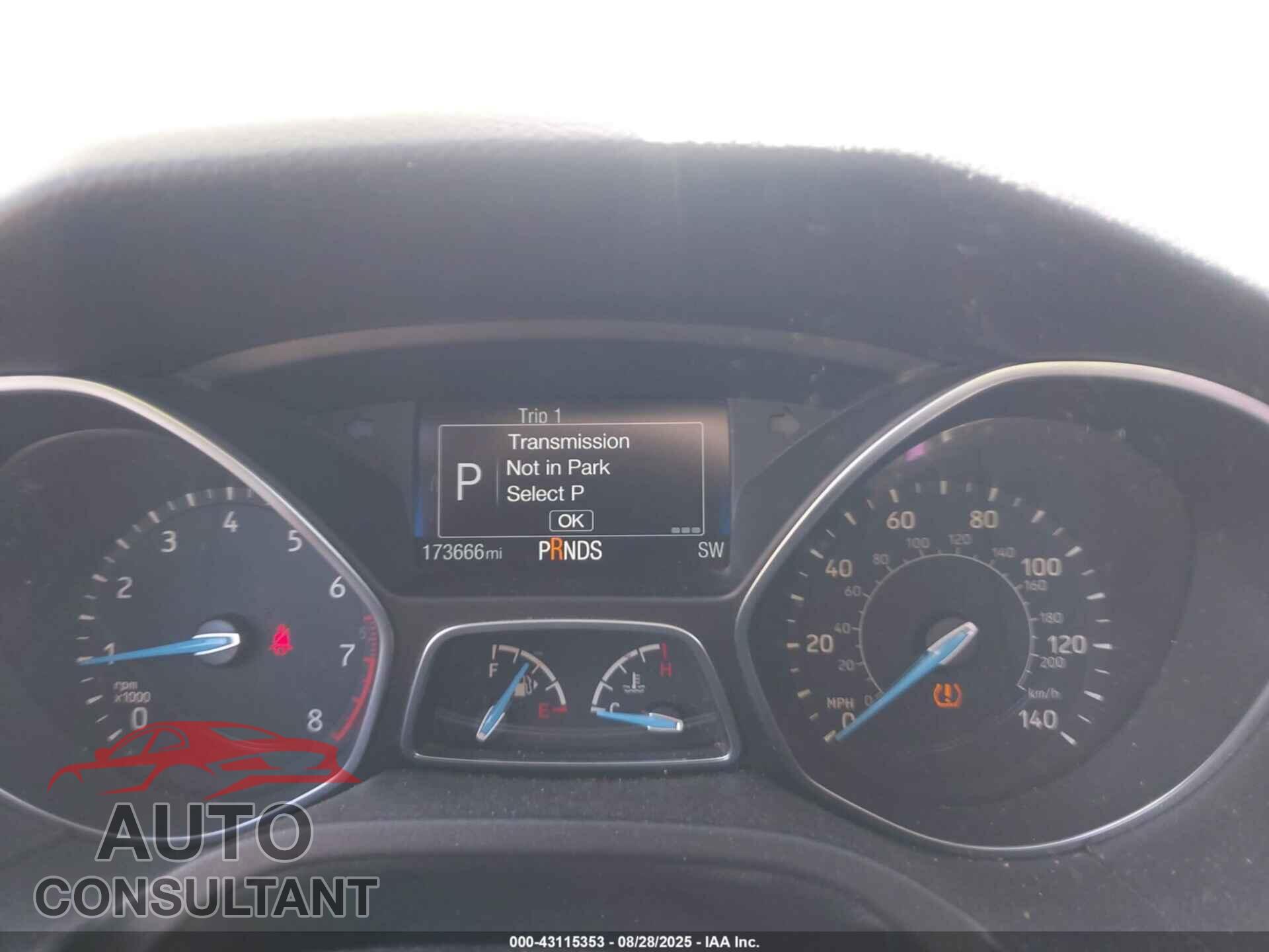 FORD FOCUS 2016 - 1FADP3E28GL298434