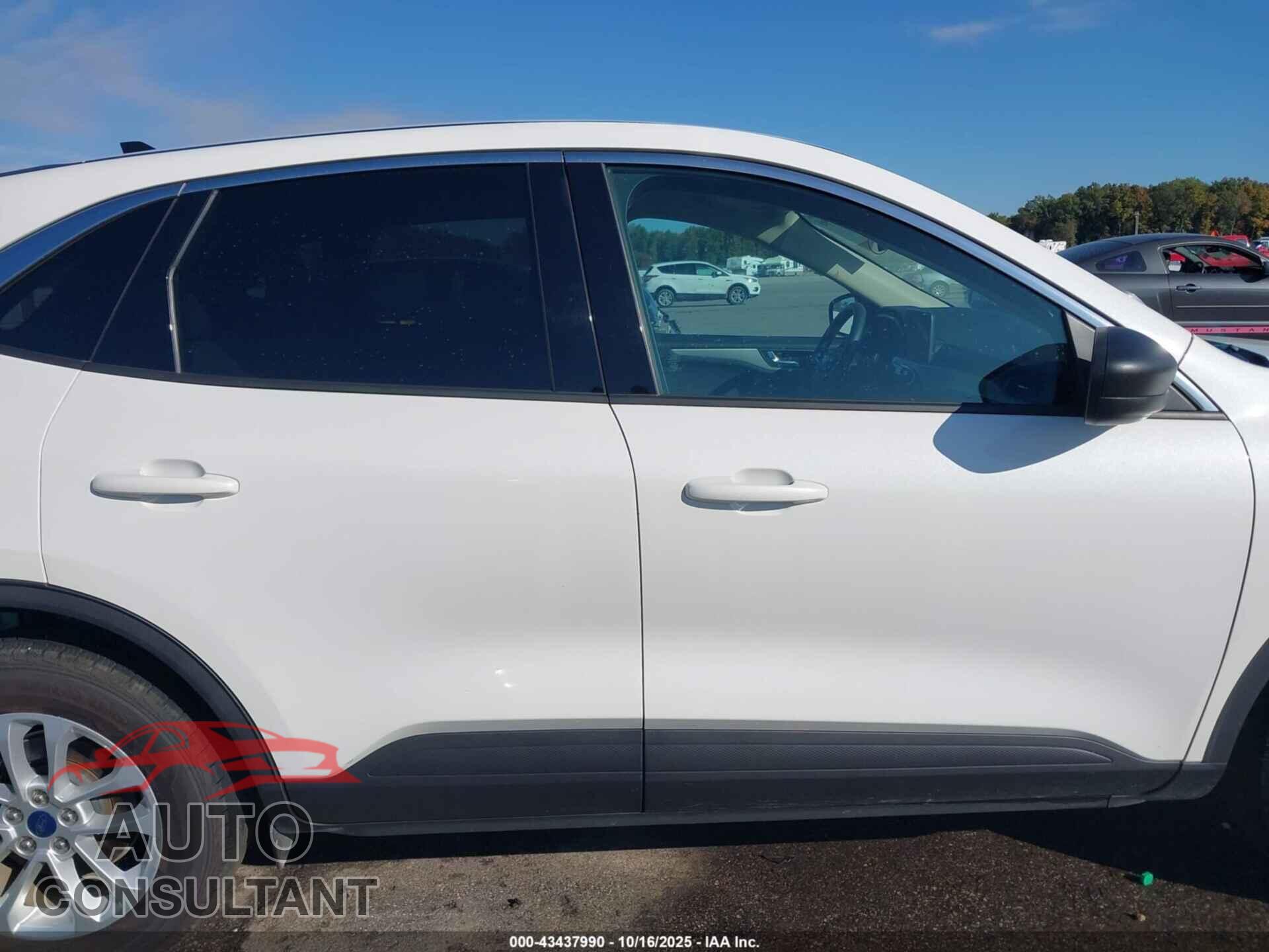 FORD ESCAPE 2020 - 1FMCU9G63LUA25385