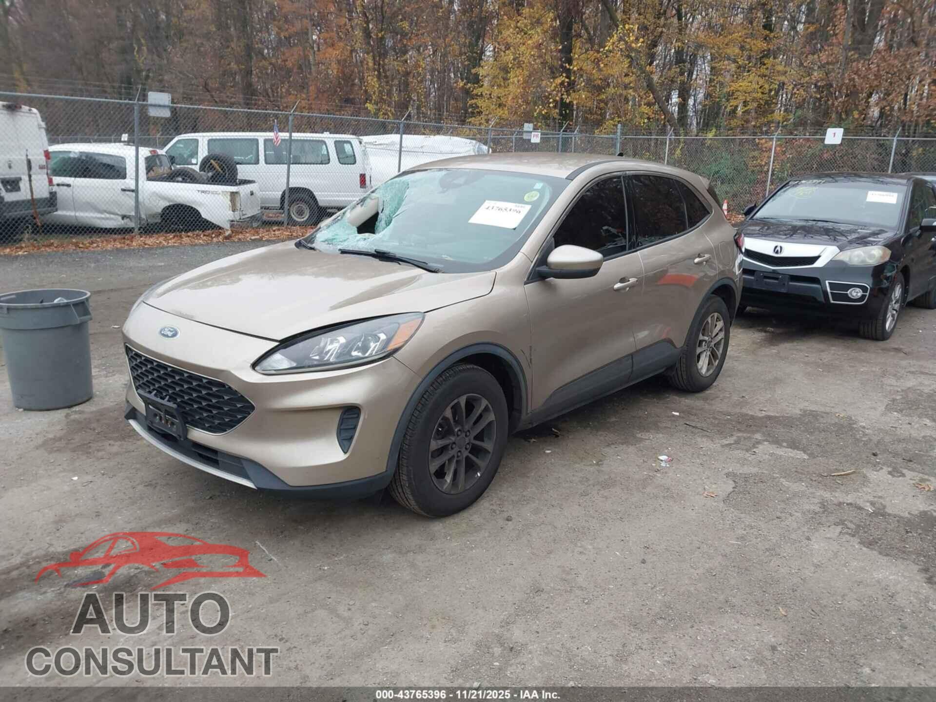 FORD ESCAPE 2020 - 1FMCU9G63LUA04178