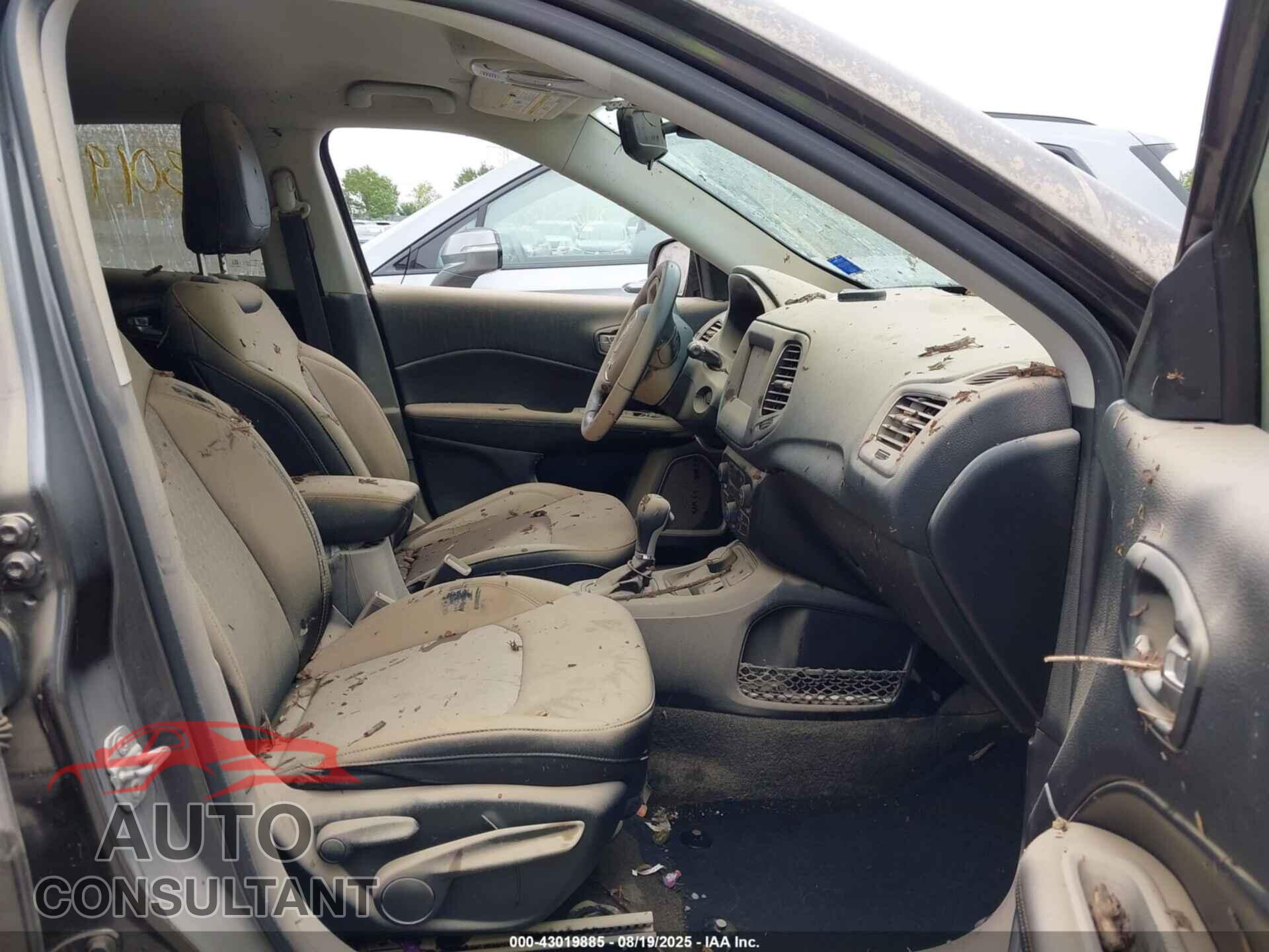 JEEP COMPASS 2019 - 3C4NJDBB5KT689600