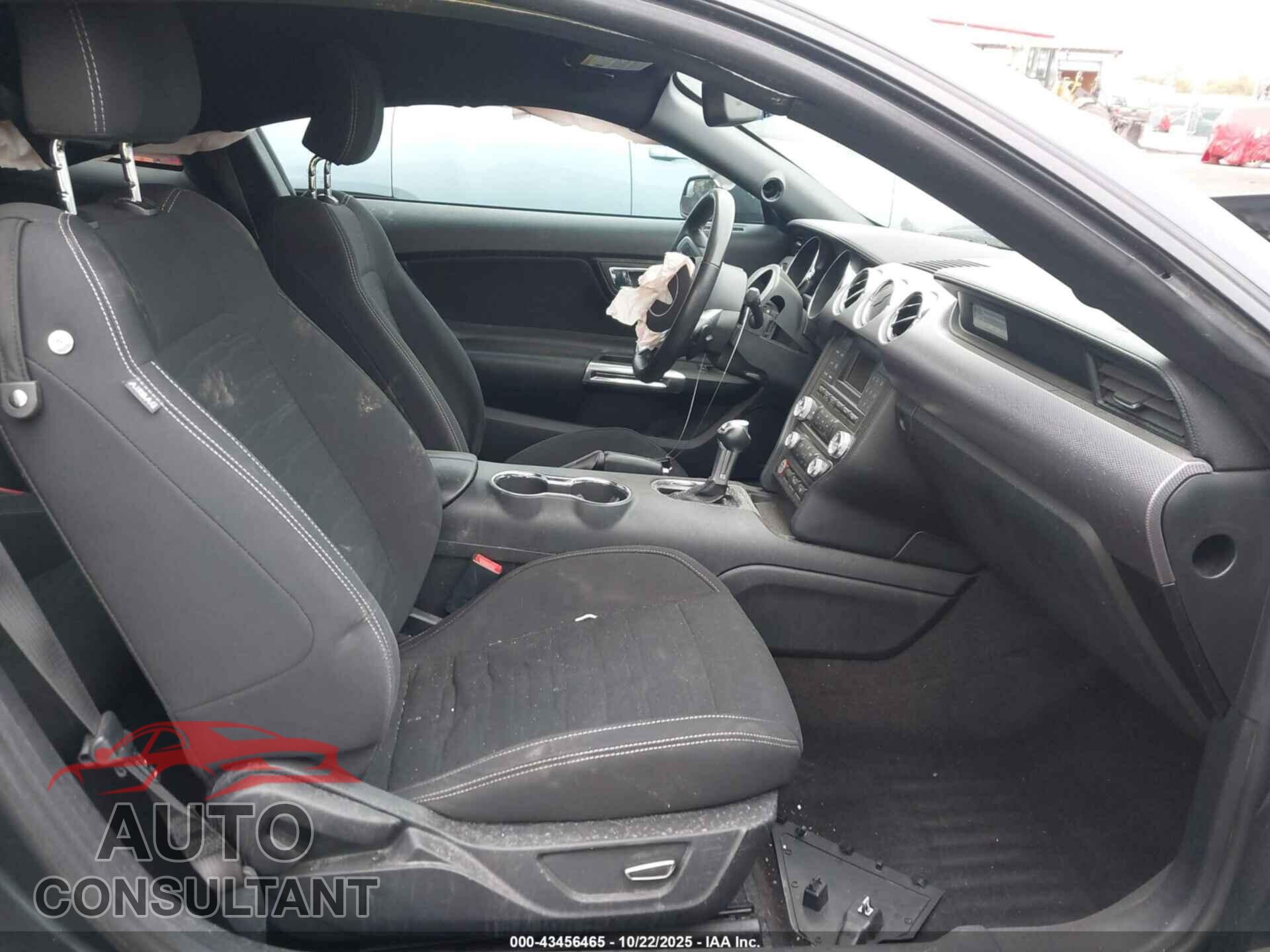 FORD MUSTANG 2016 - 1FA6P8THXG5201767