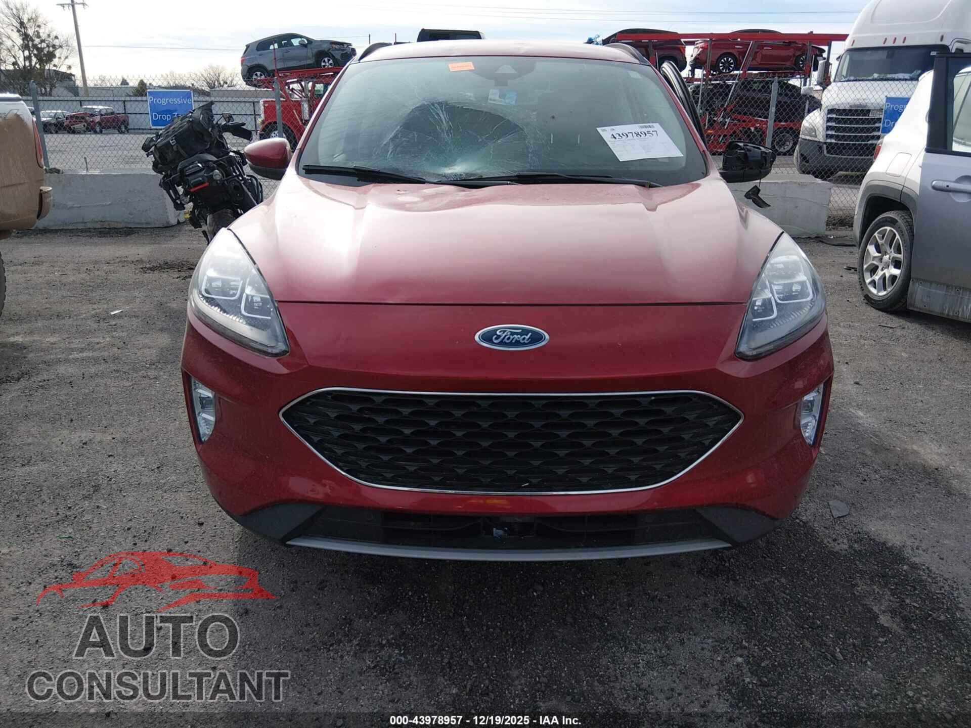 FORD ESCAPE 2020 - 1FMCU0DZ7LUA31006