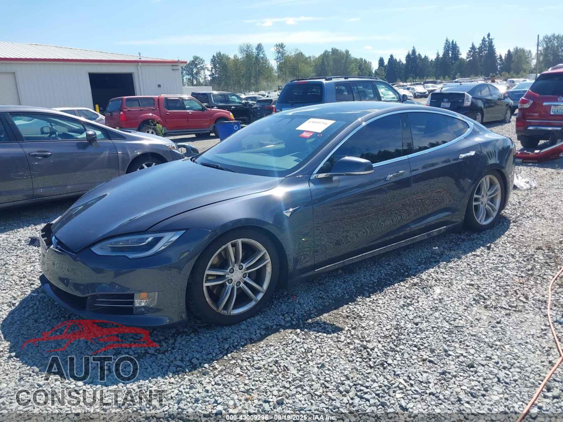 TESLA MODEL S 2017 - 5YJSA1E2XHF198900