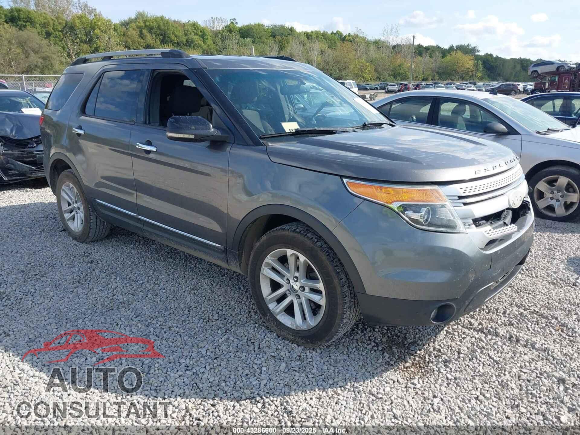 FORD EXPLORER 2011 - 1FMHK8D82BGA57656