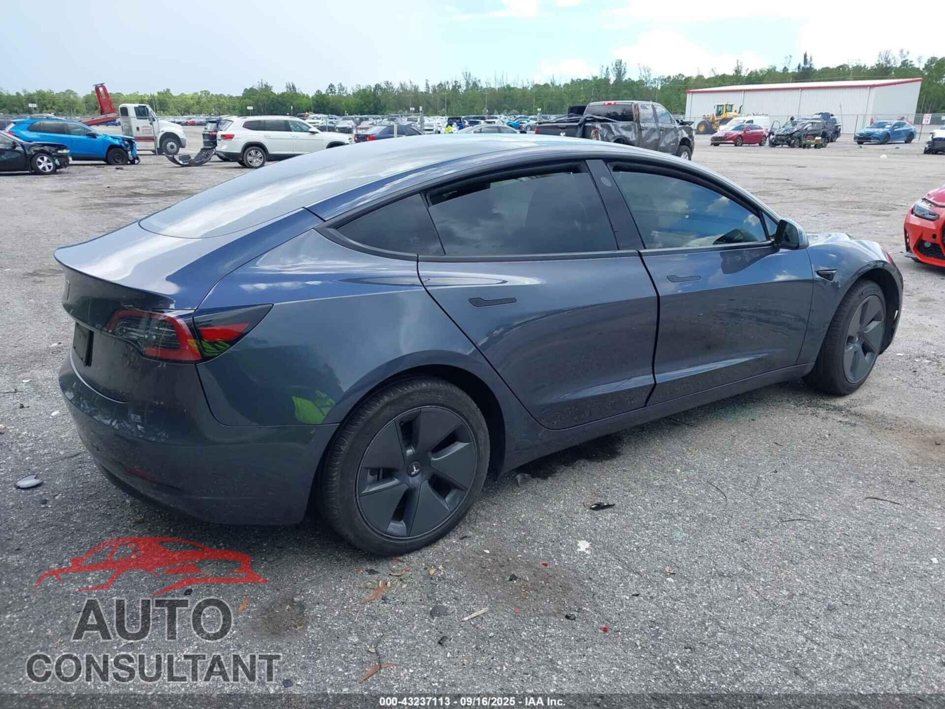 TESLA MODEL 3 2023 - 5YJ3E1EA2PF576089