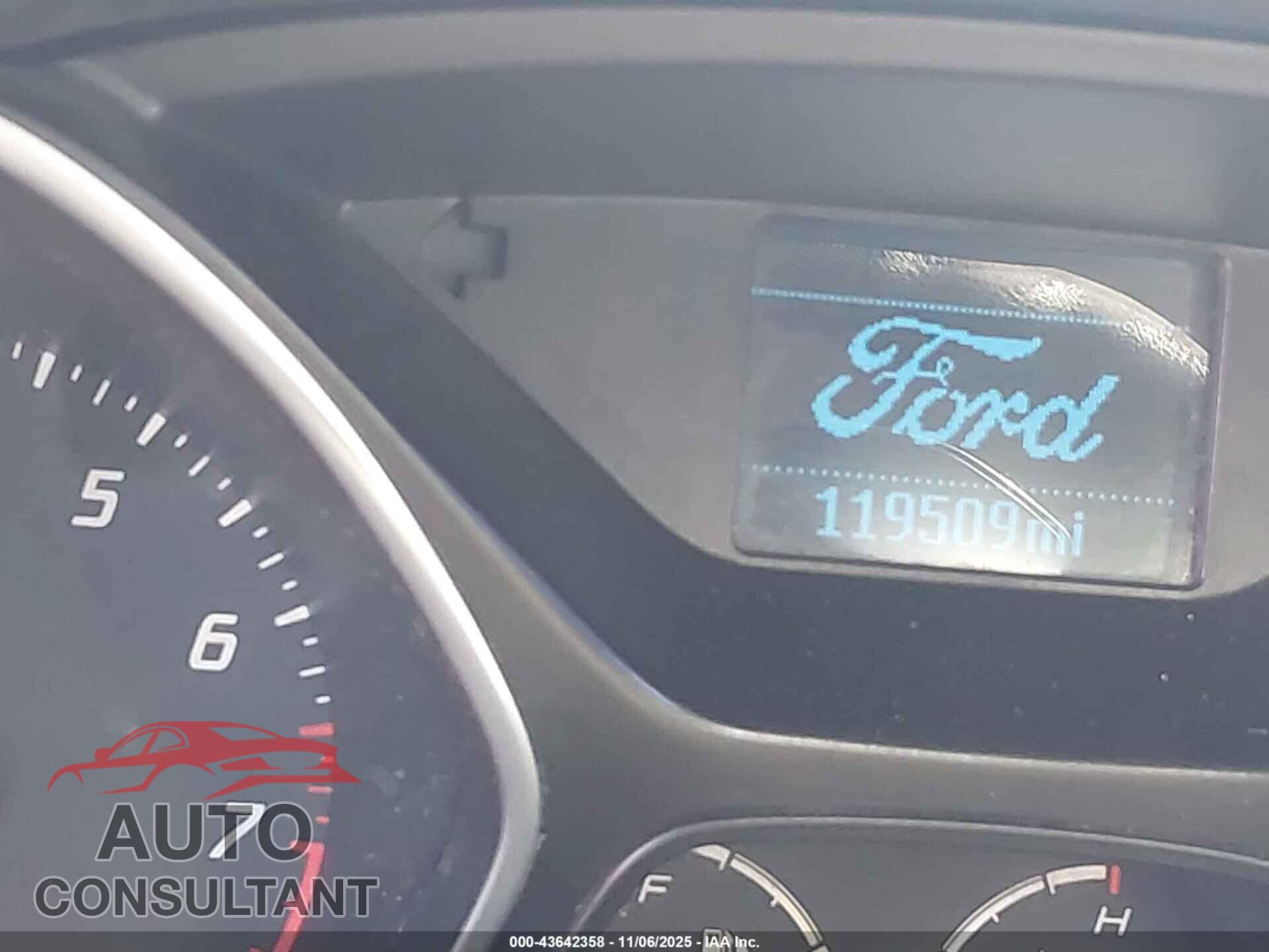 FORD FOCUS 2012 - 1FAHP3K28CL444105