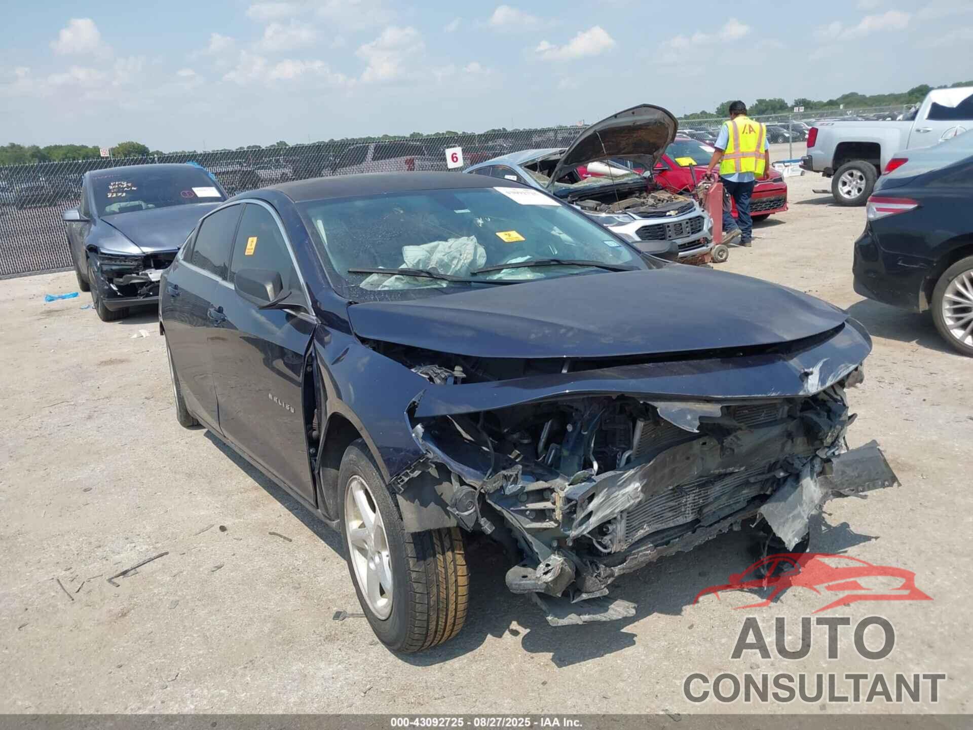CHEVROLET MALIBU 2017 - 1G1ZB5ST4HF188383