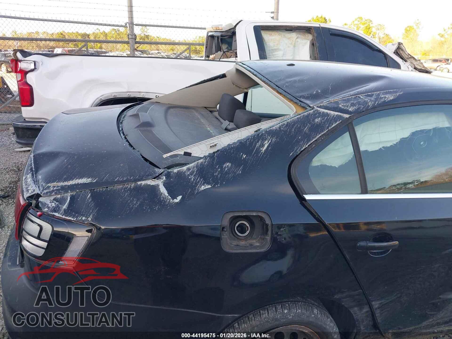 VOLKSWAGEN JETTA 2017 - 3VW167AJ5HM350734