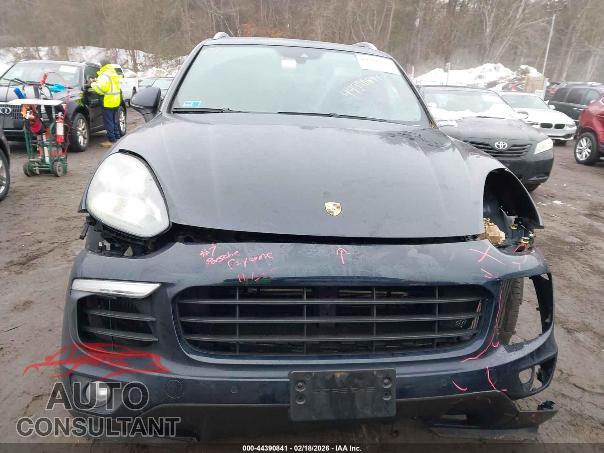 PORSCHE CAYENNE 2017 - WP1AB2A22HLA51650