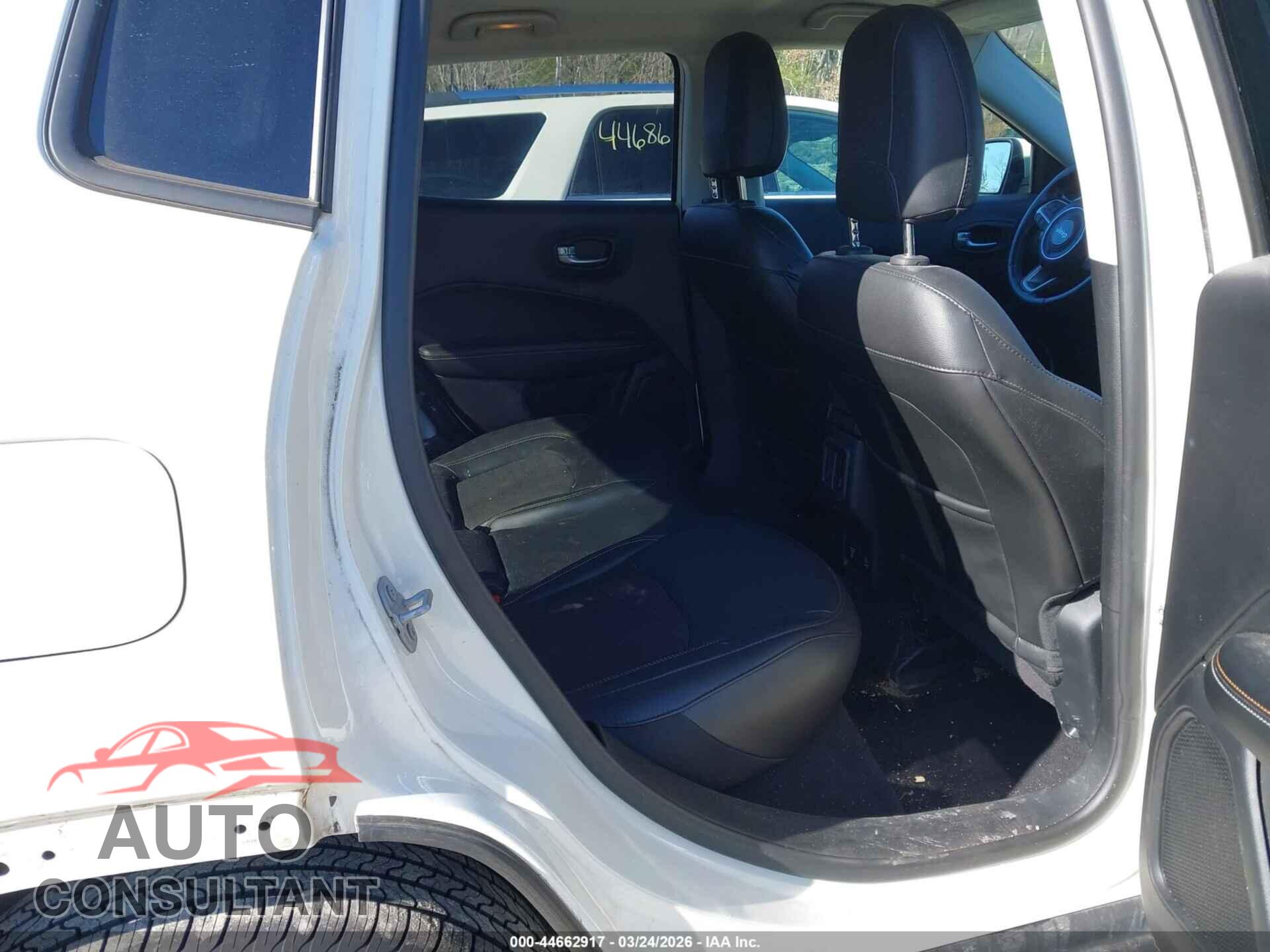 JEEP COMPASS 2019 - 3C4NJDBB1KT734404