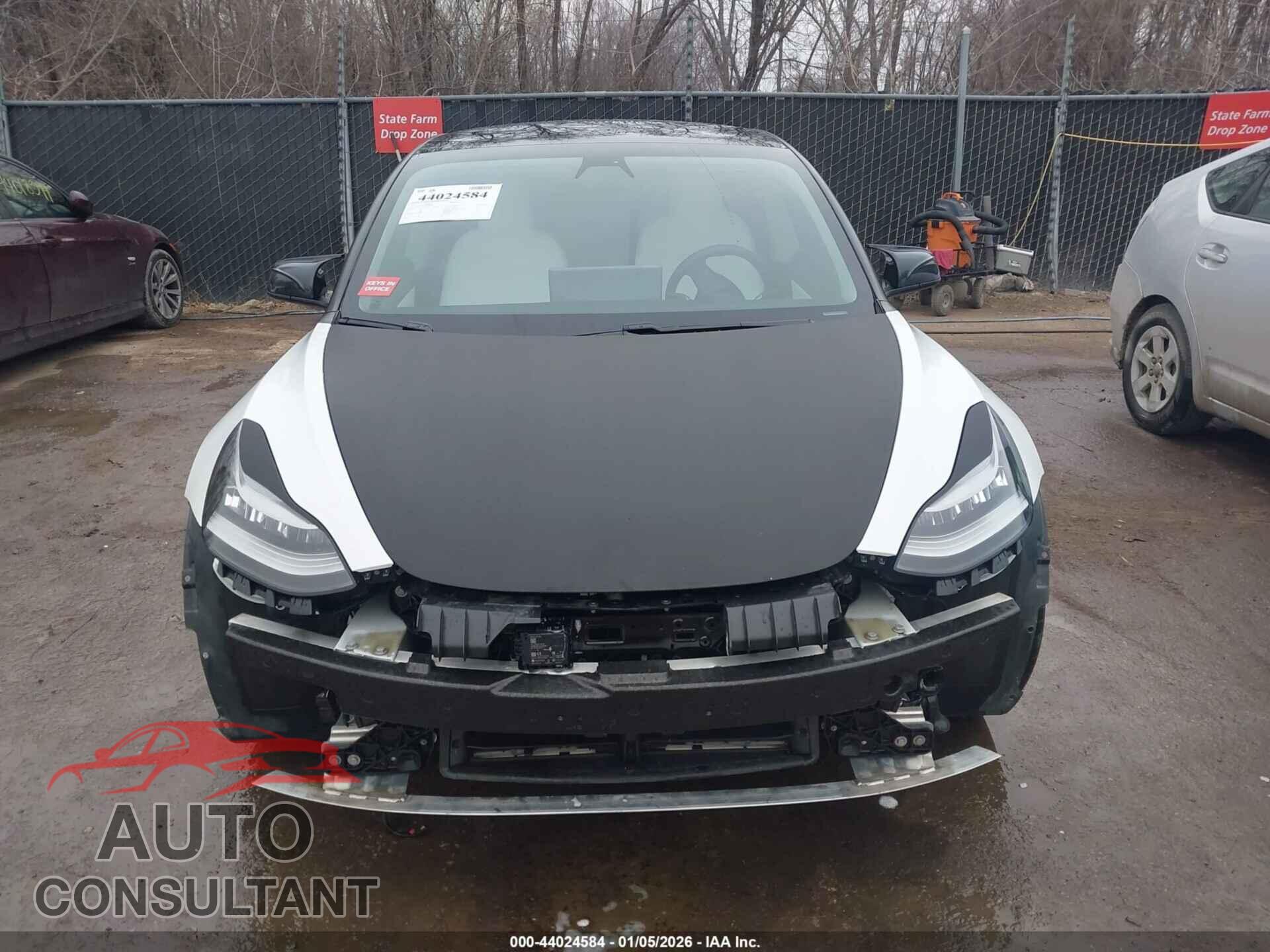 TESLA MODEL 3 2021 - 5YJ3E1EC3MF856469