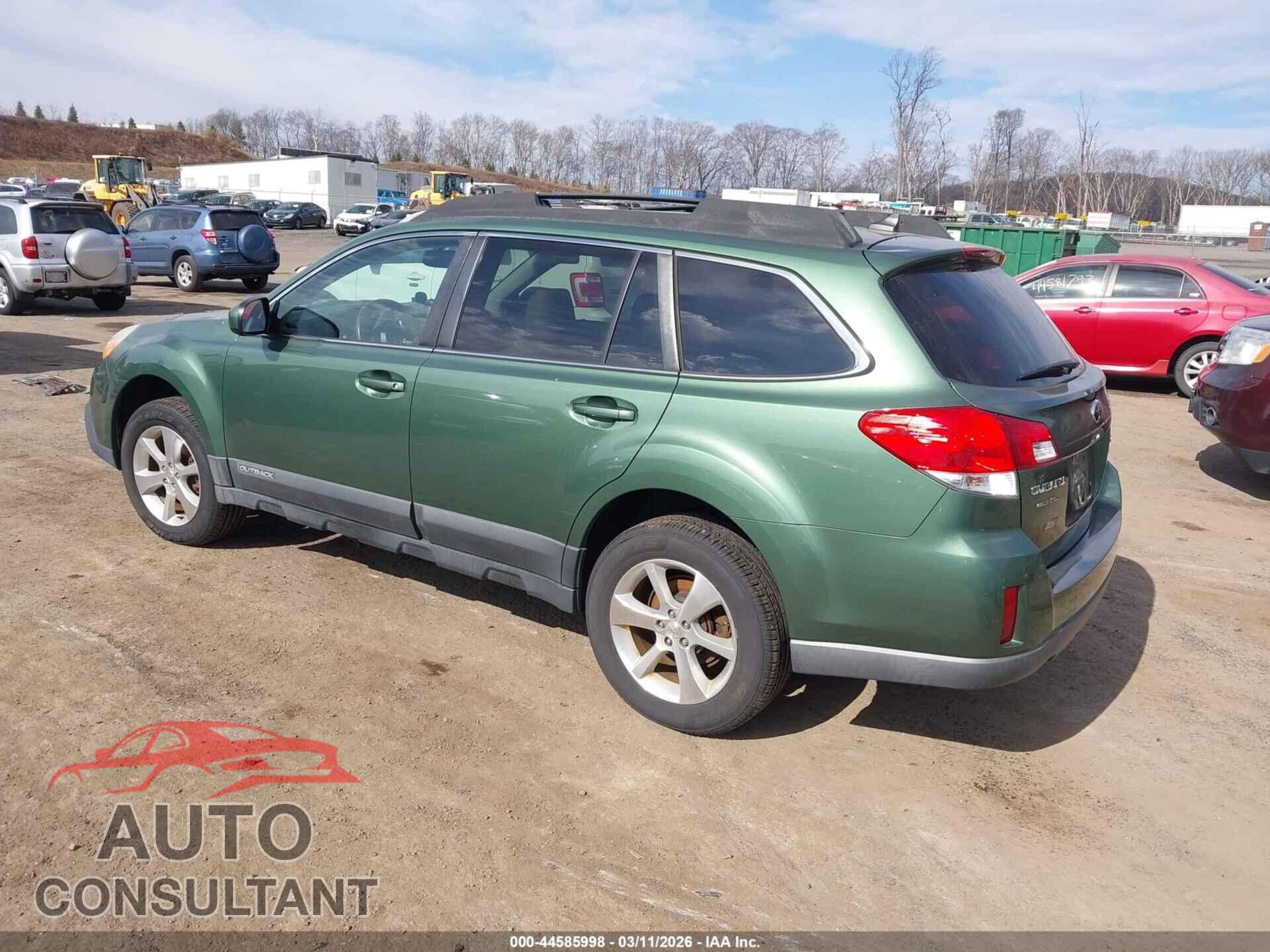 SUBARU OUTBACK 2013 - 4S4BRBKC8D3319048