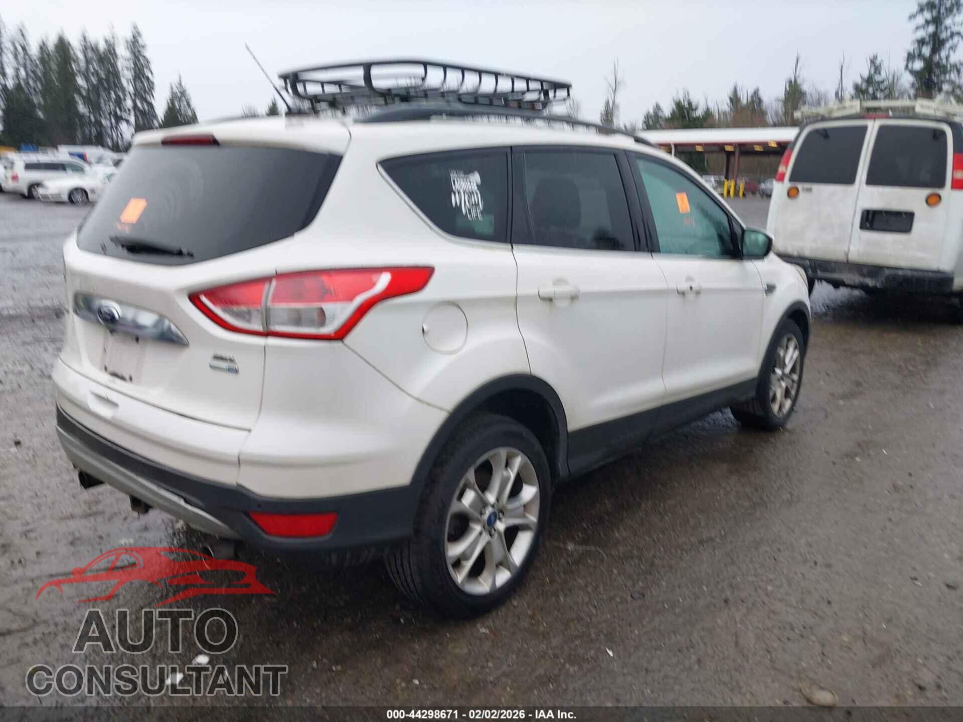 FORD ESCAPE 2013 - 1FMCU9H99DUB84180