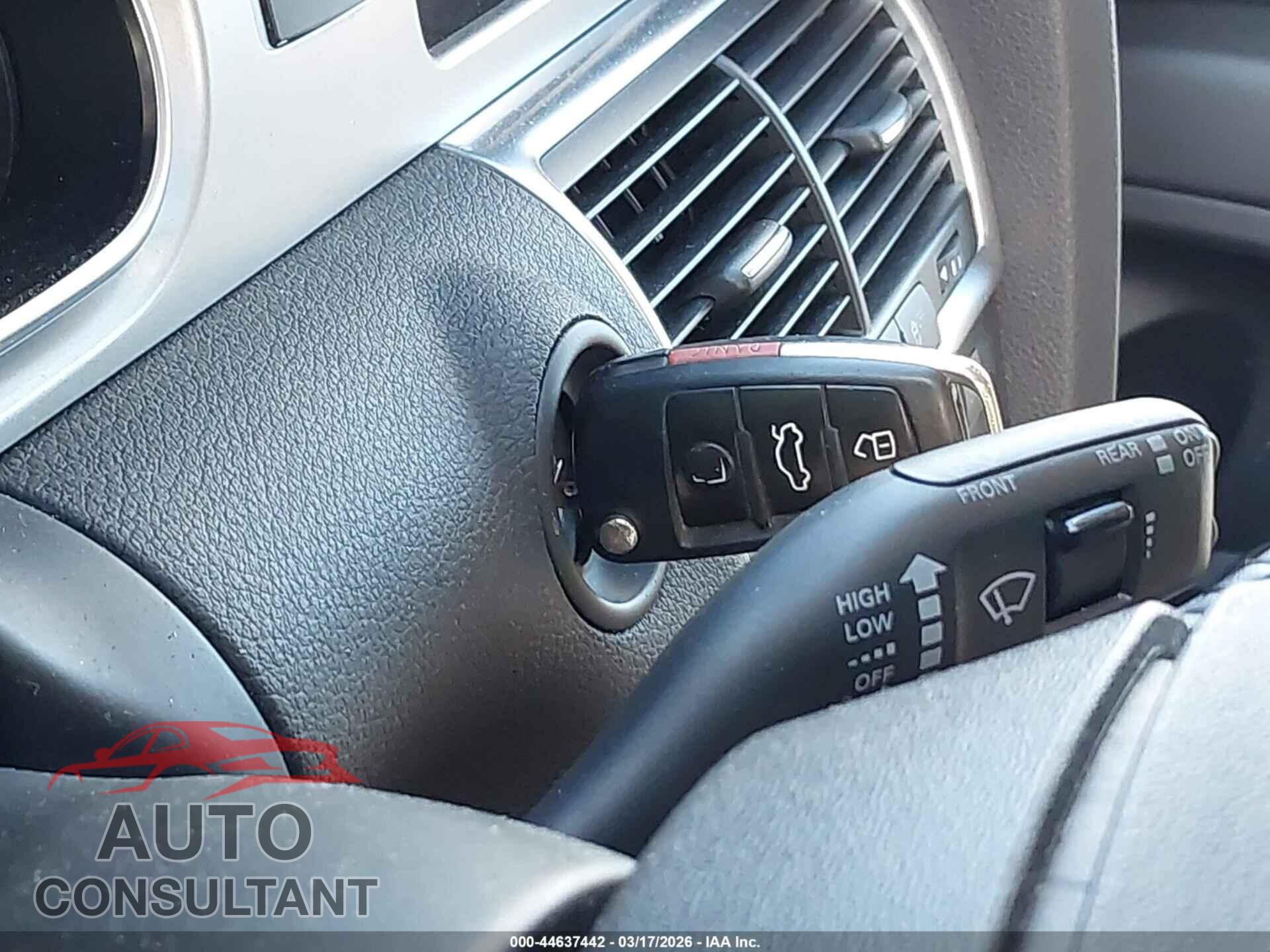 AUDI Q7 2014 - WA1LMAFE2ED014678