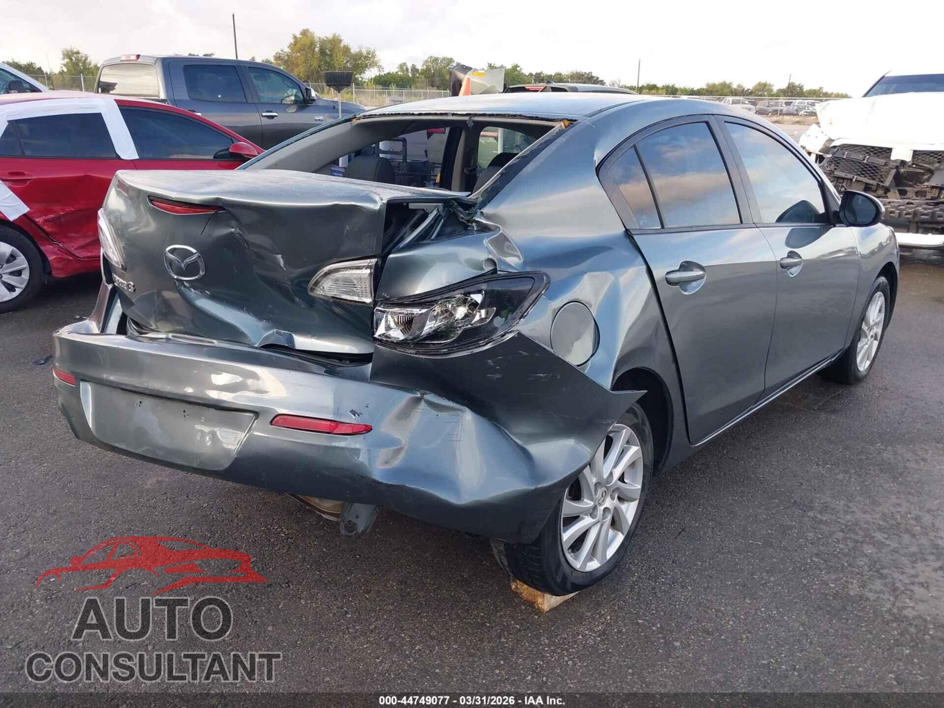 MAZDA MAZDA3 2012 - JM1BL1VF0C1515033