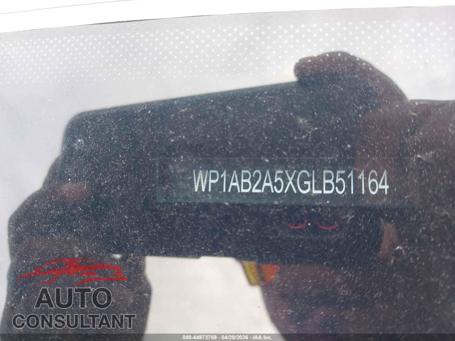 PORSCHE MACAN 2016 - WP1AB2A5XGLB51164