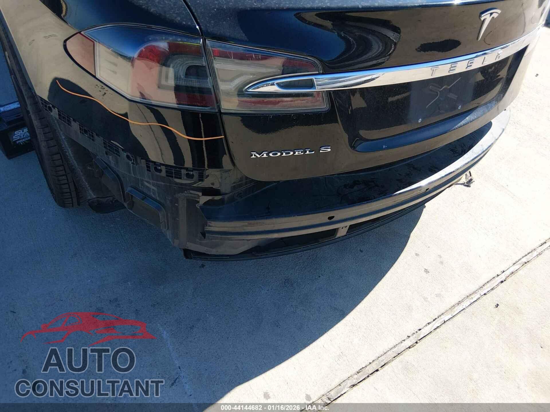 TESLA MODEL S 2018 - 5YJSA1E27JF280878