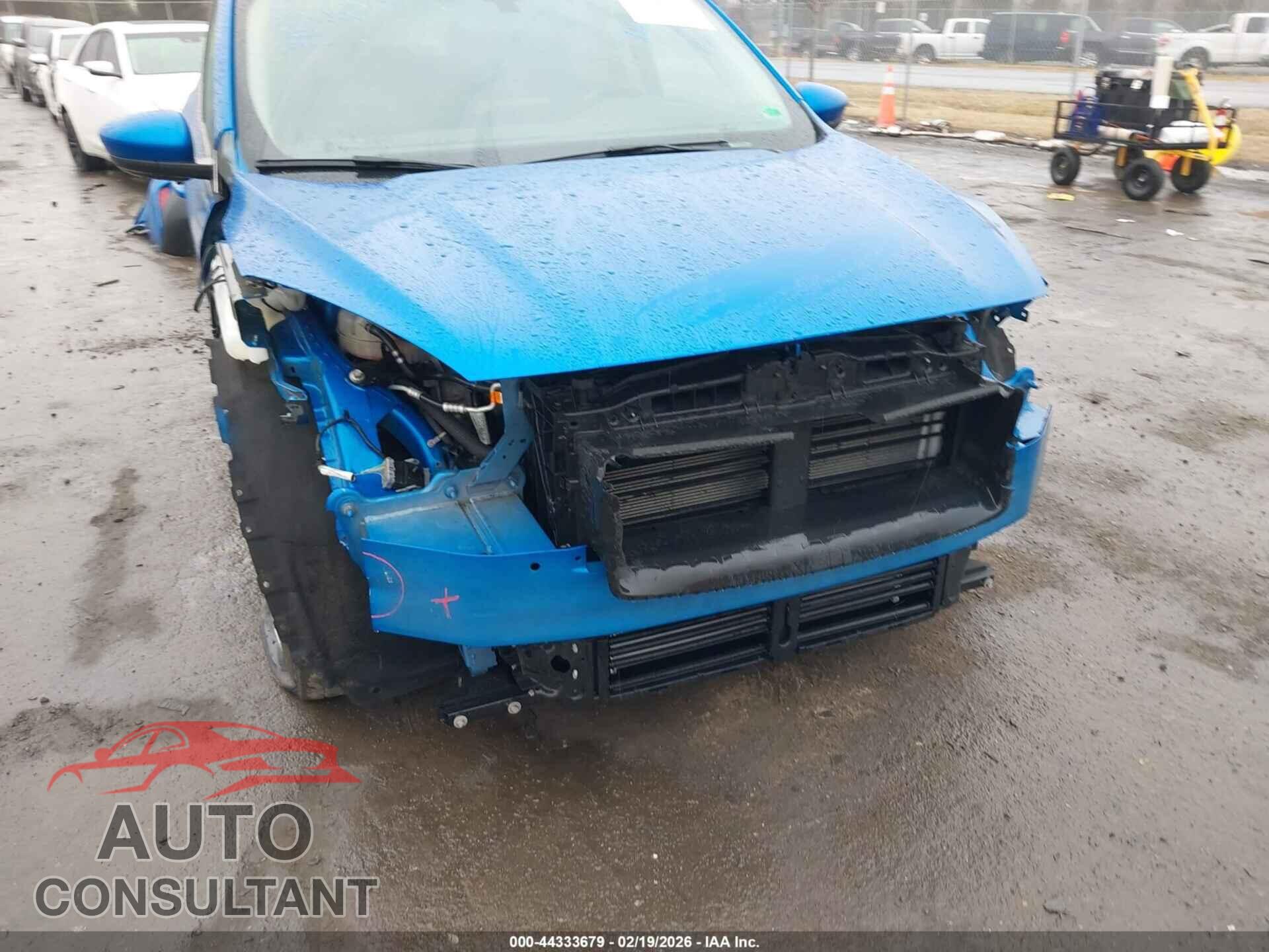 FORD ESCAPE 2020 - 1FMCU0G64LUA70542