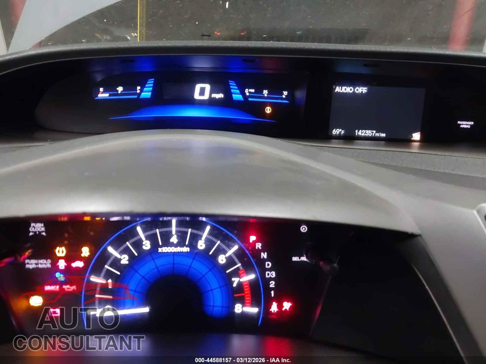 HONDA CIVIC 2012 - 2HGFB2F88CH528917