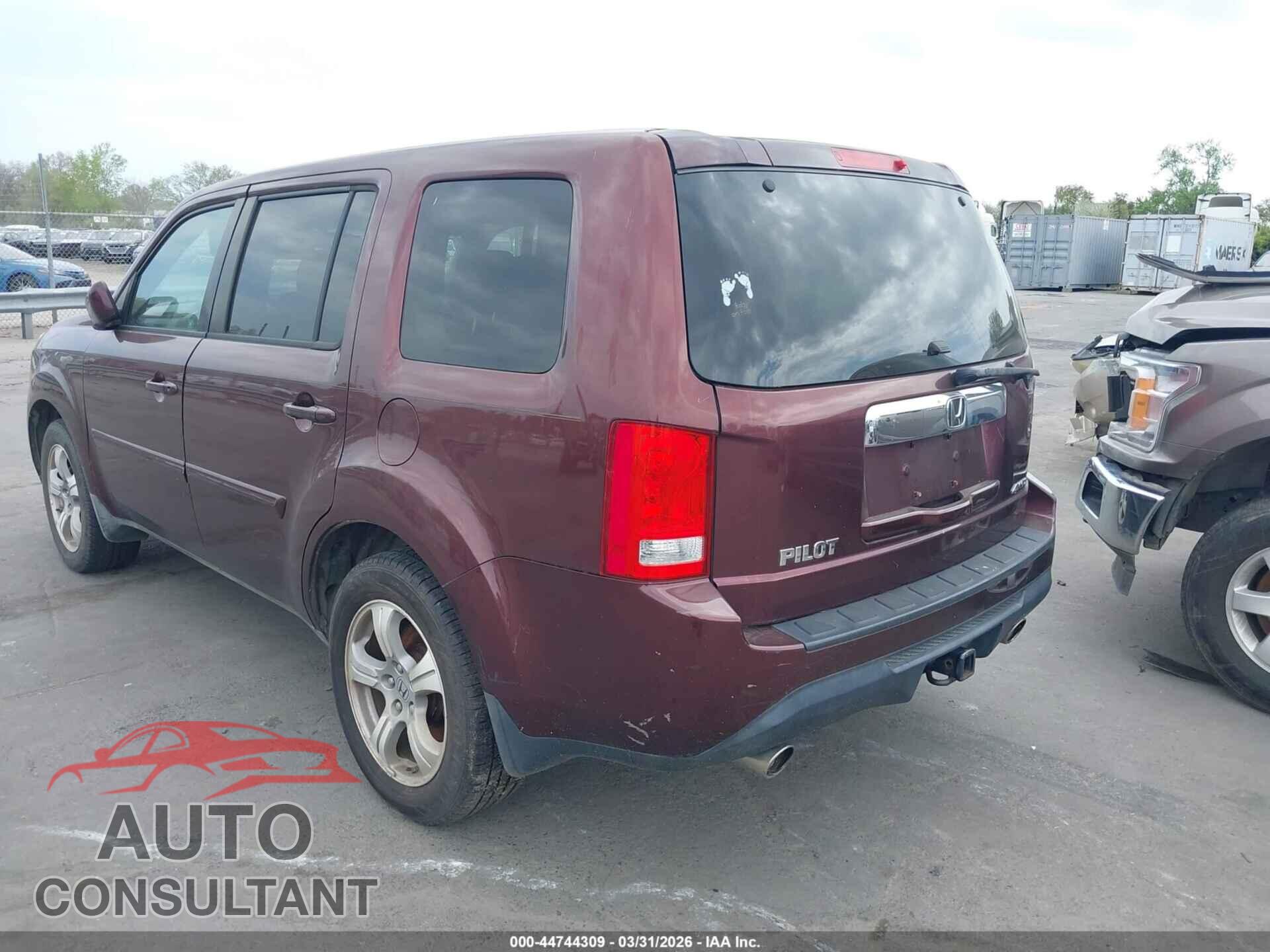HONDA PILOT 2012 - 5FNYF4H58CB048134