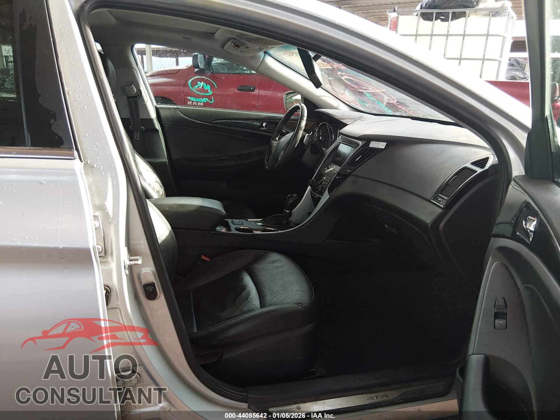 HYUNDAI SONATA 2012 - 5NPEC4AB9CH448426