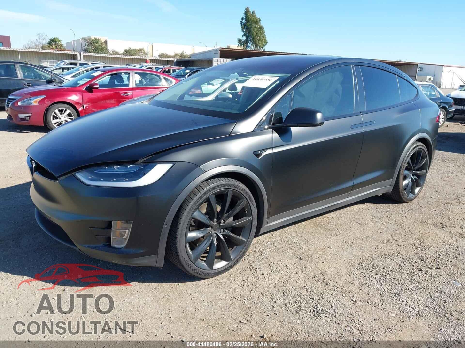 TESLA MODEL X 2019 - 5YJXCBE26KF162425