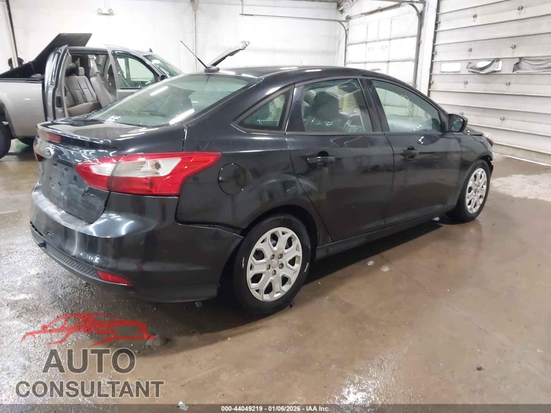 FORD FOCUS 2012 - 1FAHP3F24CL311223