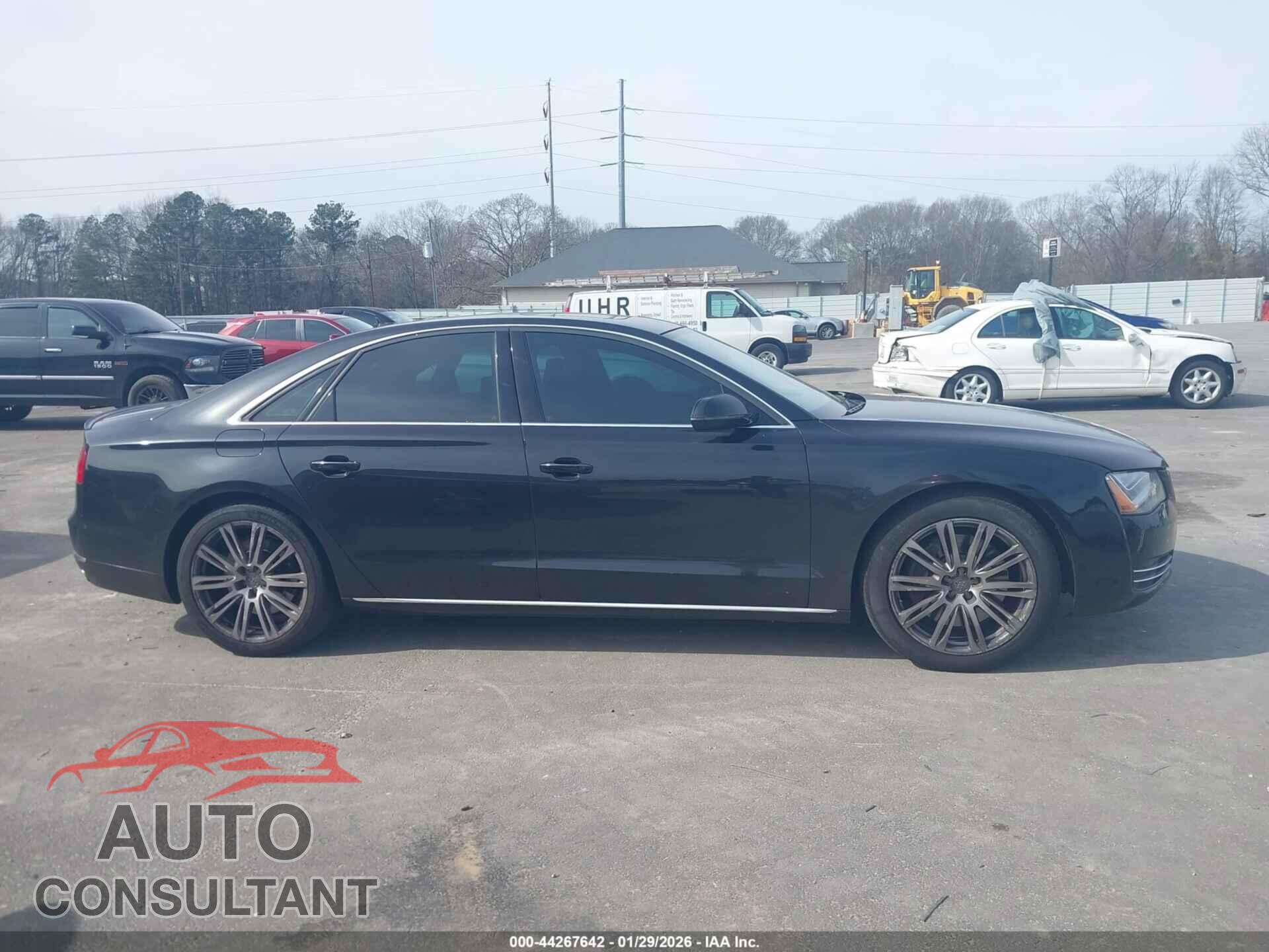 AUDI A8 2013 - WAUA2AFD5DN034438