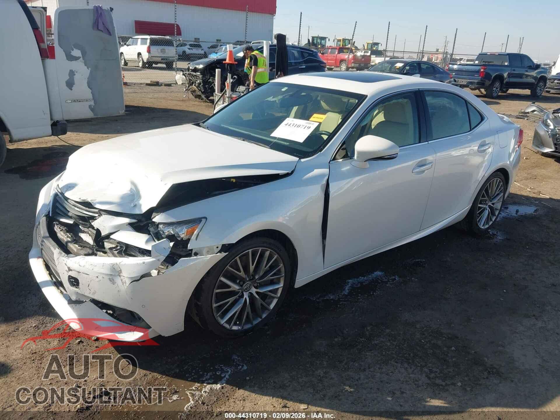 LEXUS IS 200T 2016 - JTHBA1D26G5003231