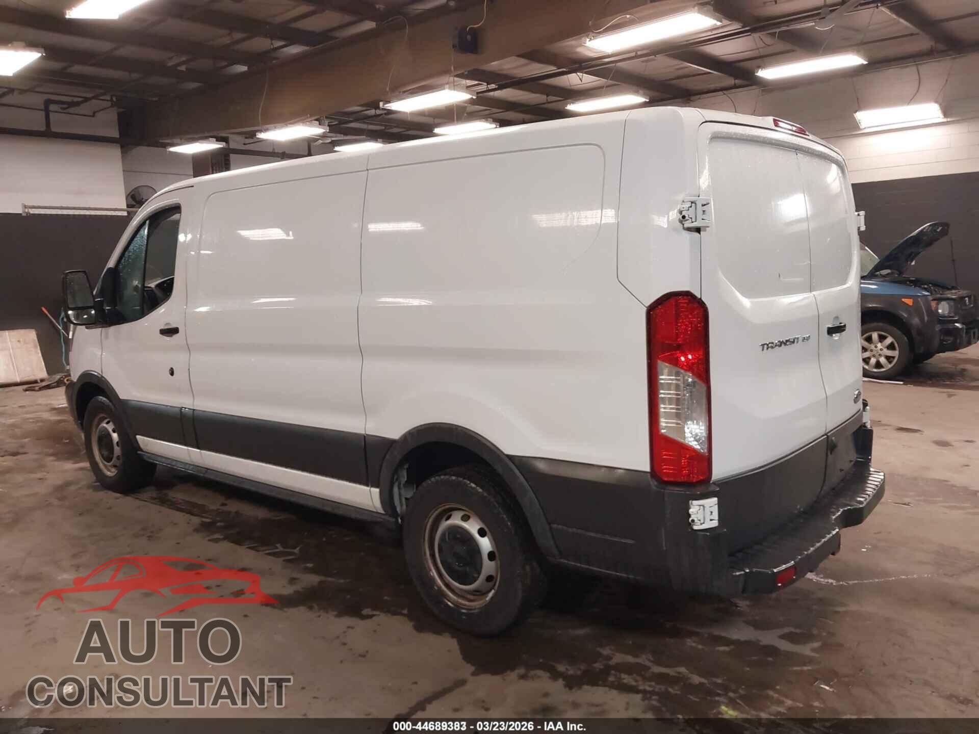 FORD TRANSIT-150 2016 - 1FTYE1YM9GKA15435