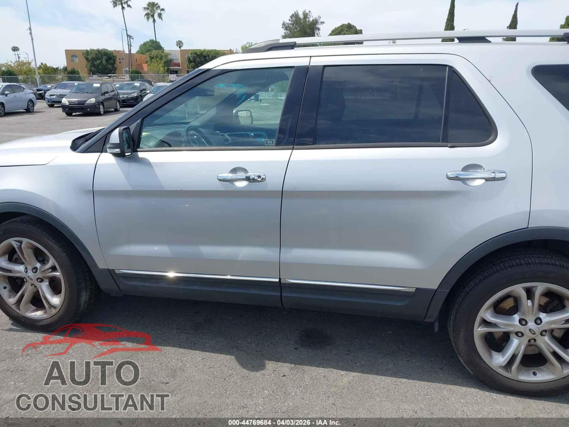 FORD EXPLORER 2015 - 1FM5K7F89FGA28221