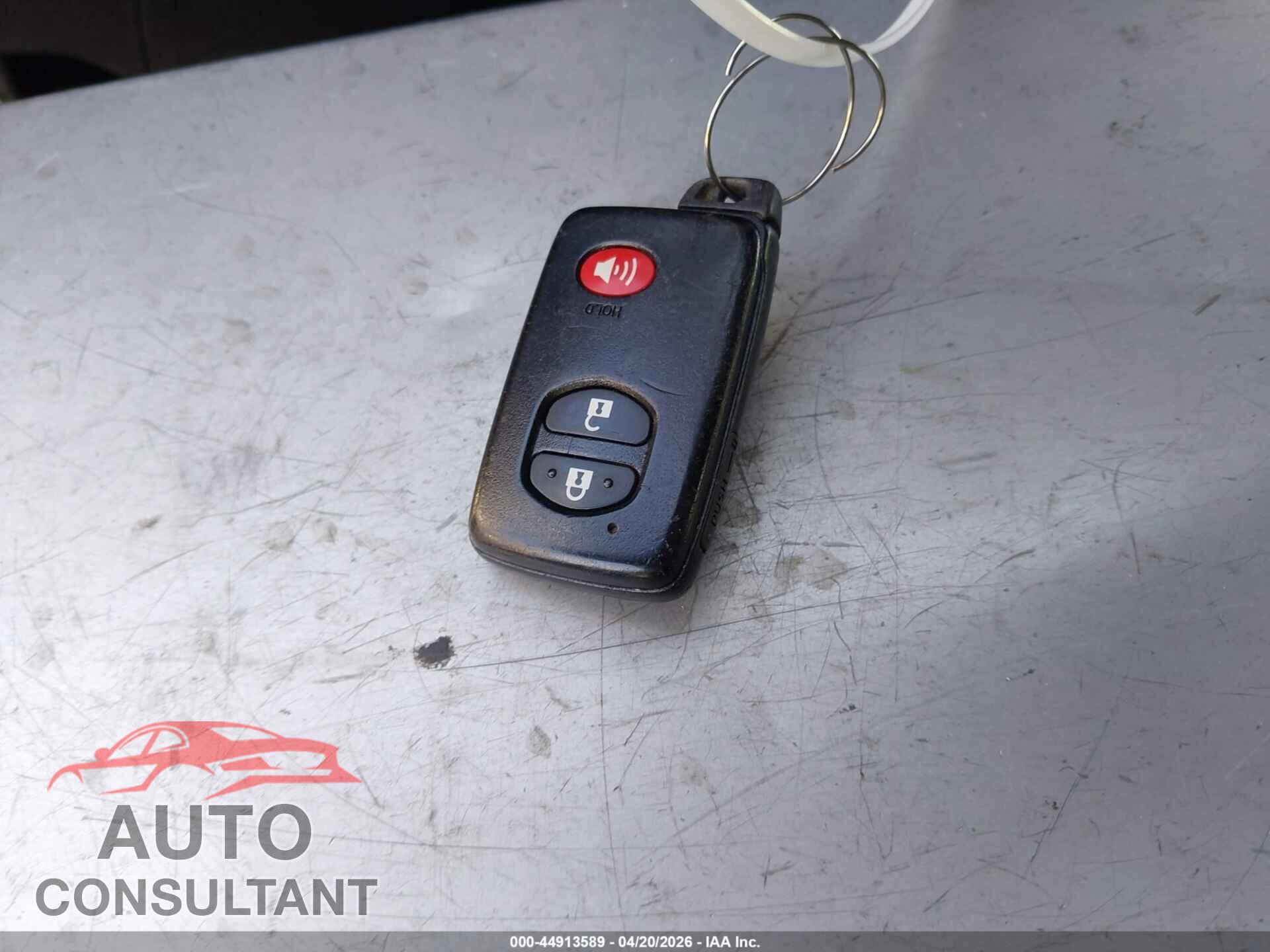 TOYOTA PRIUS 2014 - JTDKN3DU2E0363318