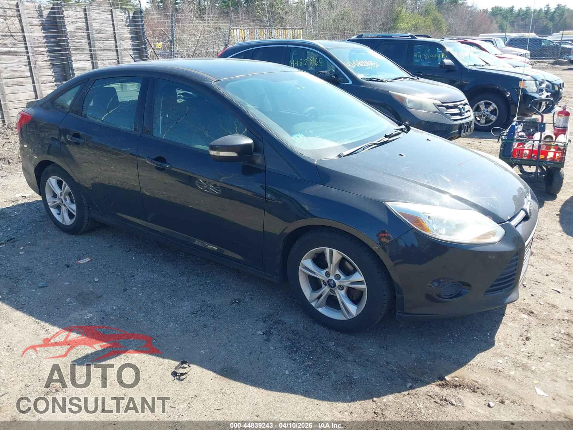 FORD FOCUS 2014 - 1FADP3F27EL434337