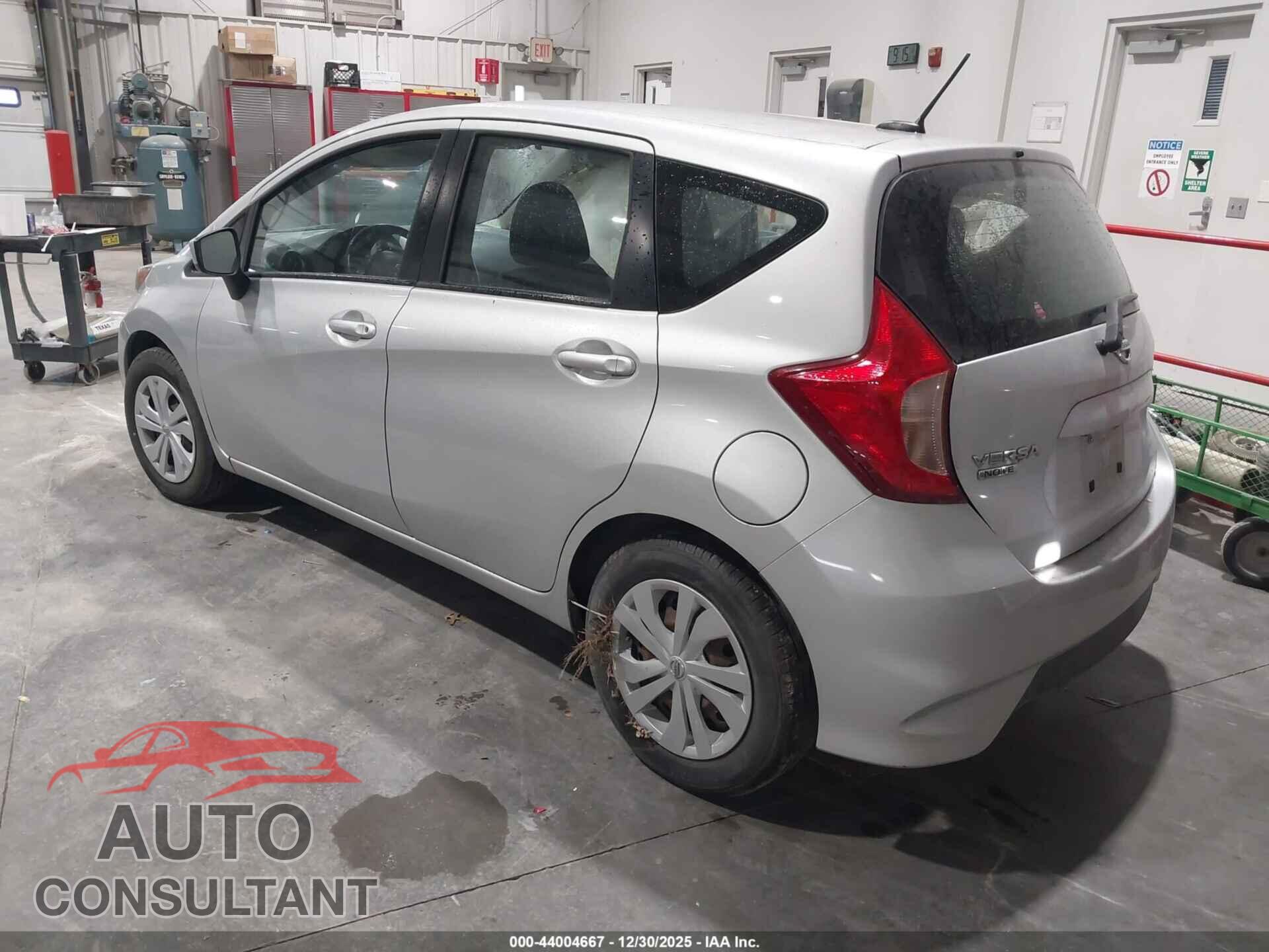 NISSAN VERSA NOTE 2018 - 3N1CE2CP2JL368349