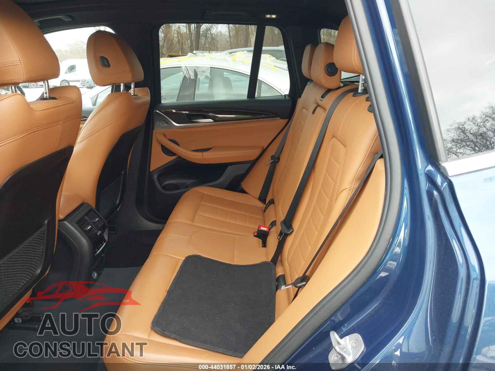 BMW X3 2018 - 5UXTR9C58JLD72654