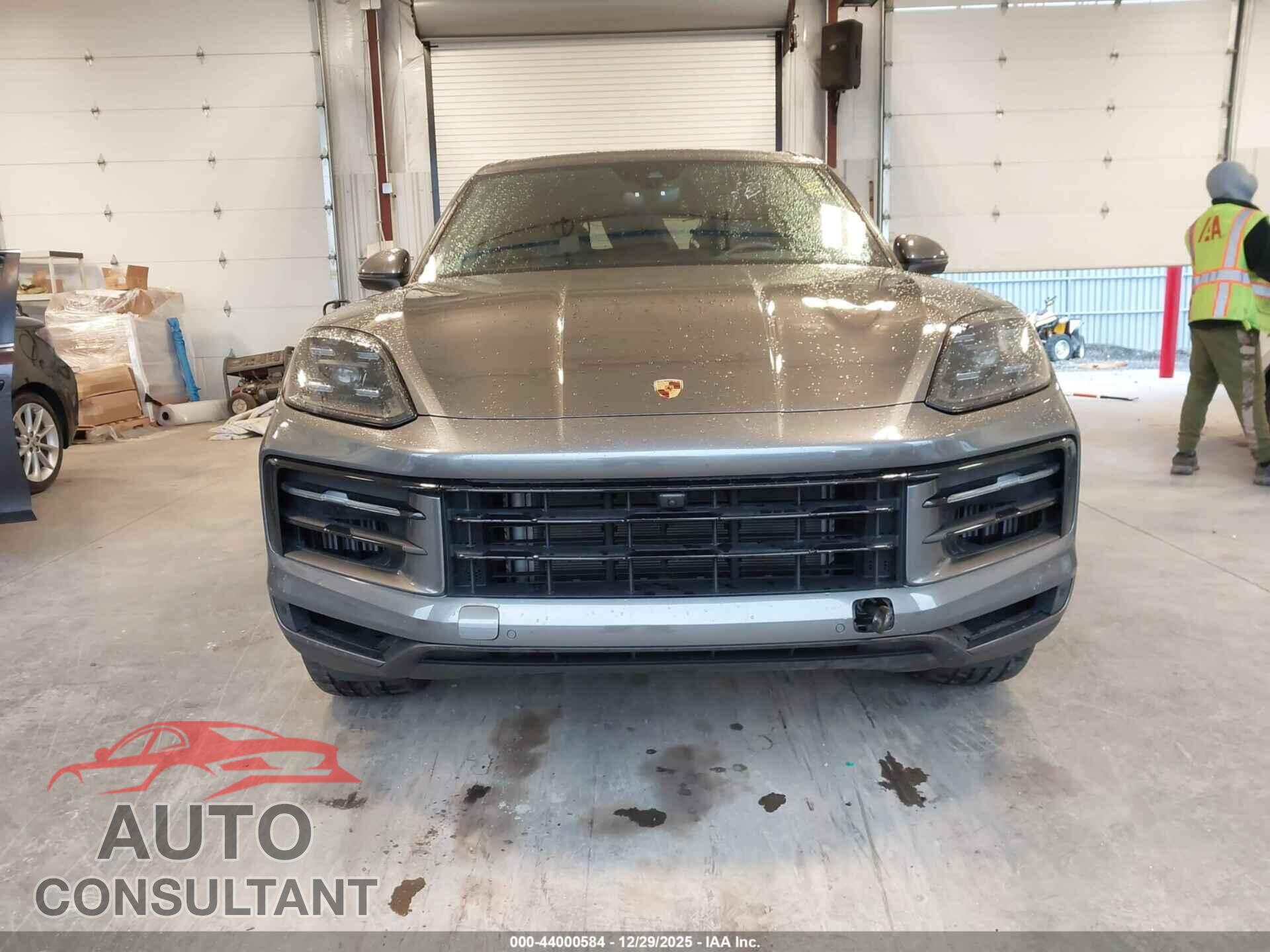 PORSCHE CAYENNE 2025 - WP1AA2AY7SDA02422